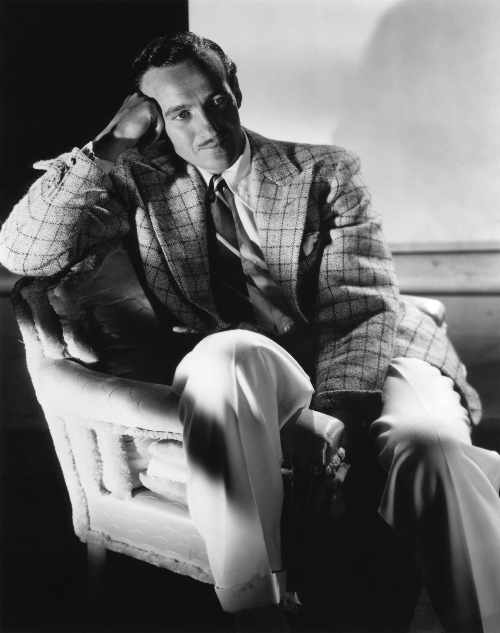 David Niven, British Novelist, checkered suit, Full HD Phone Wallpaper