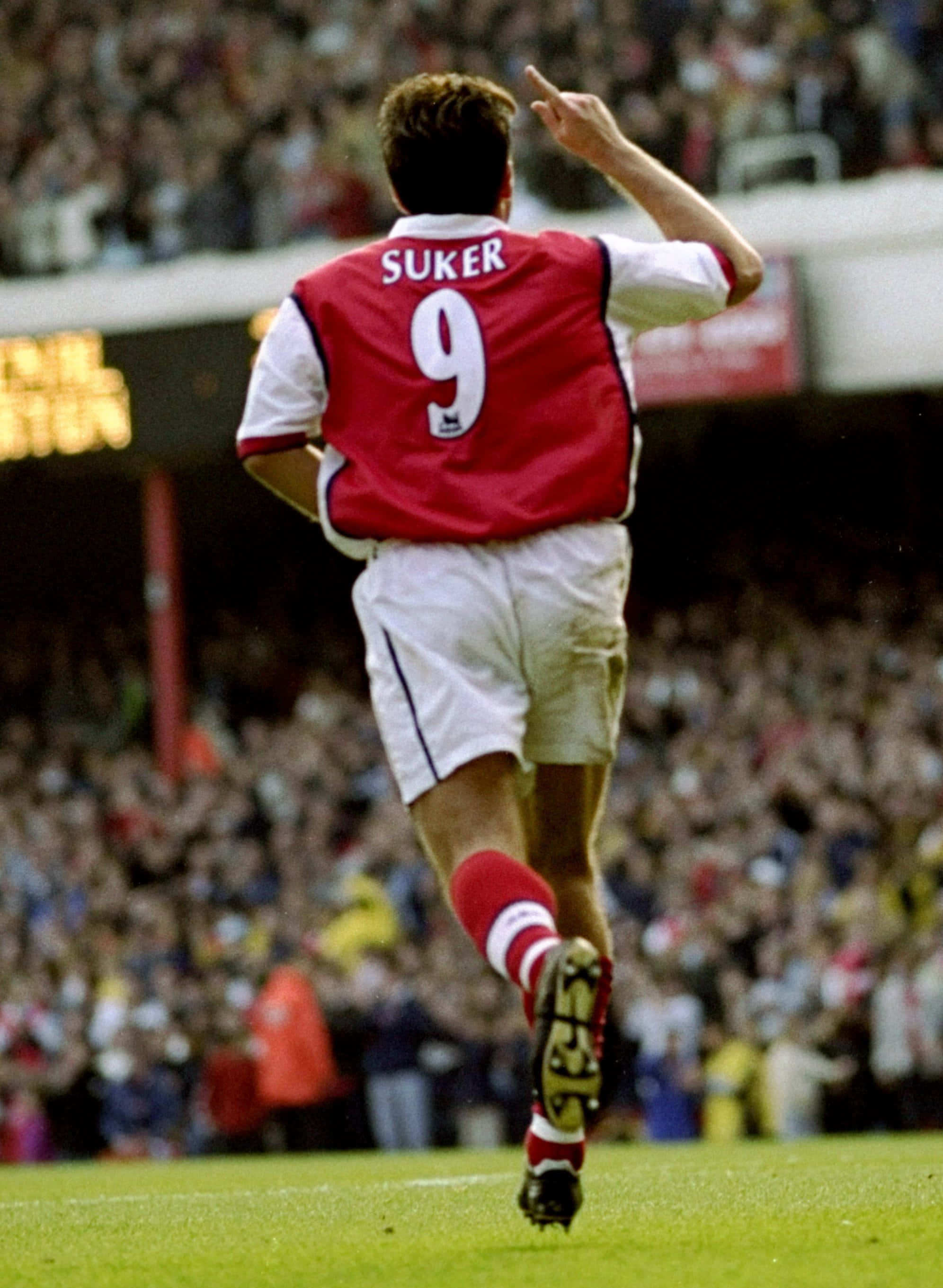 Davor Suker, number 9, red jersey, 2K Phone Wallpaper