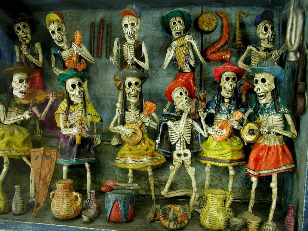 Day Of The Dead, sugar skulls, traditional Mexican attire, SD Desktop Wallpaper