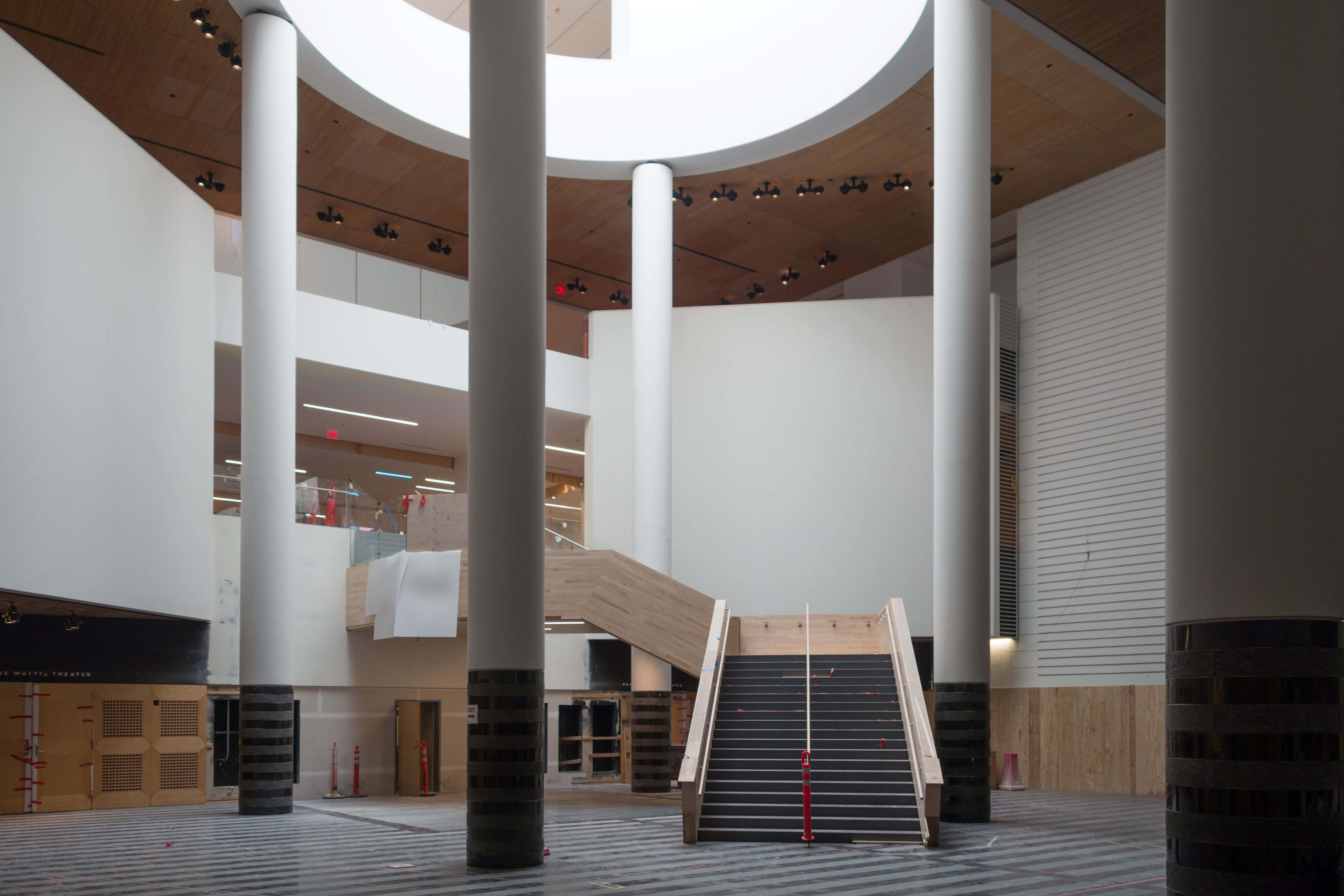 modern art museum, interior architecture, tall white columns, 5K Desktop Wallpaper