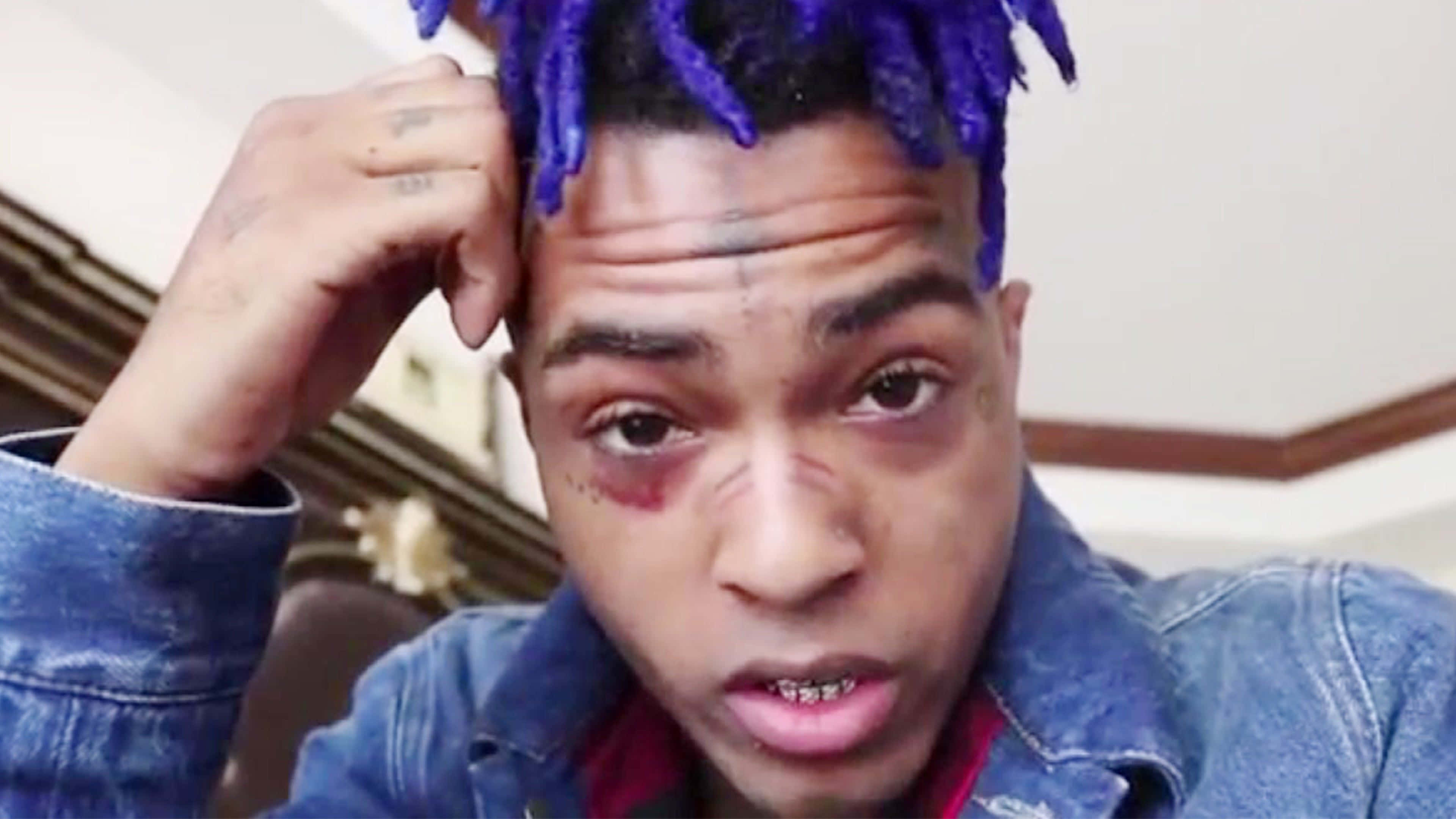 blue dreadlocks, facial tattoos, close-up, 4K Desktop Wallpaper