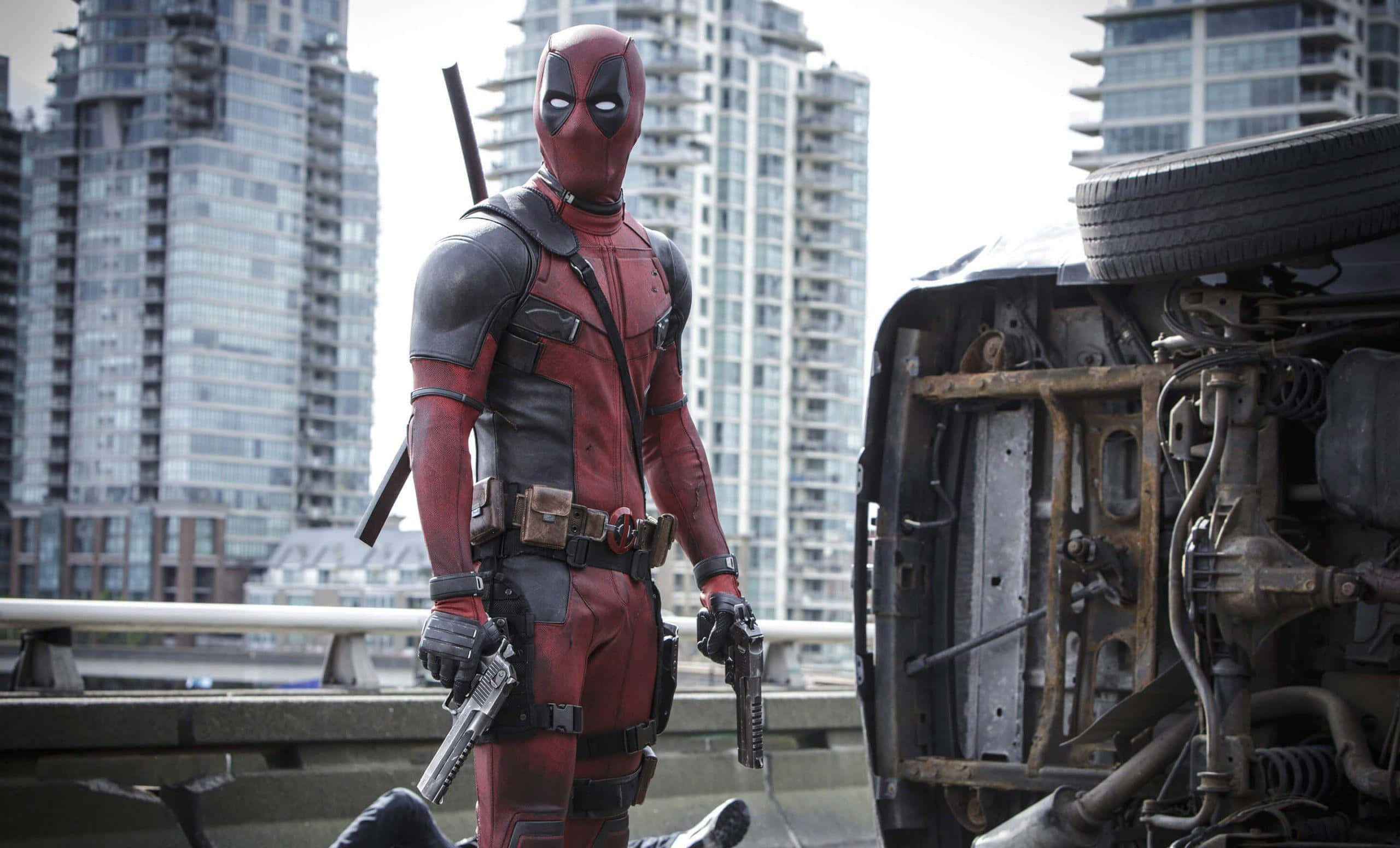 Deadpool 2, city overpass, wrecked car, 2K Desktop Wallpaper