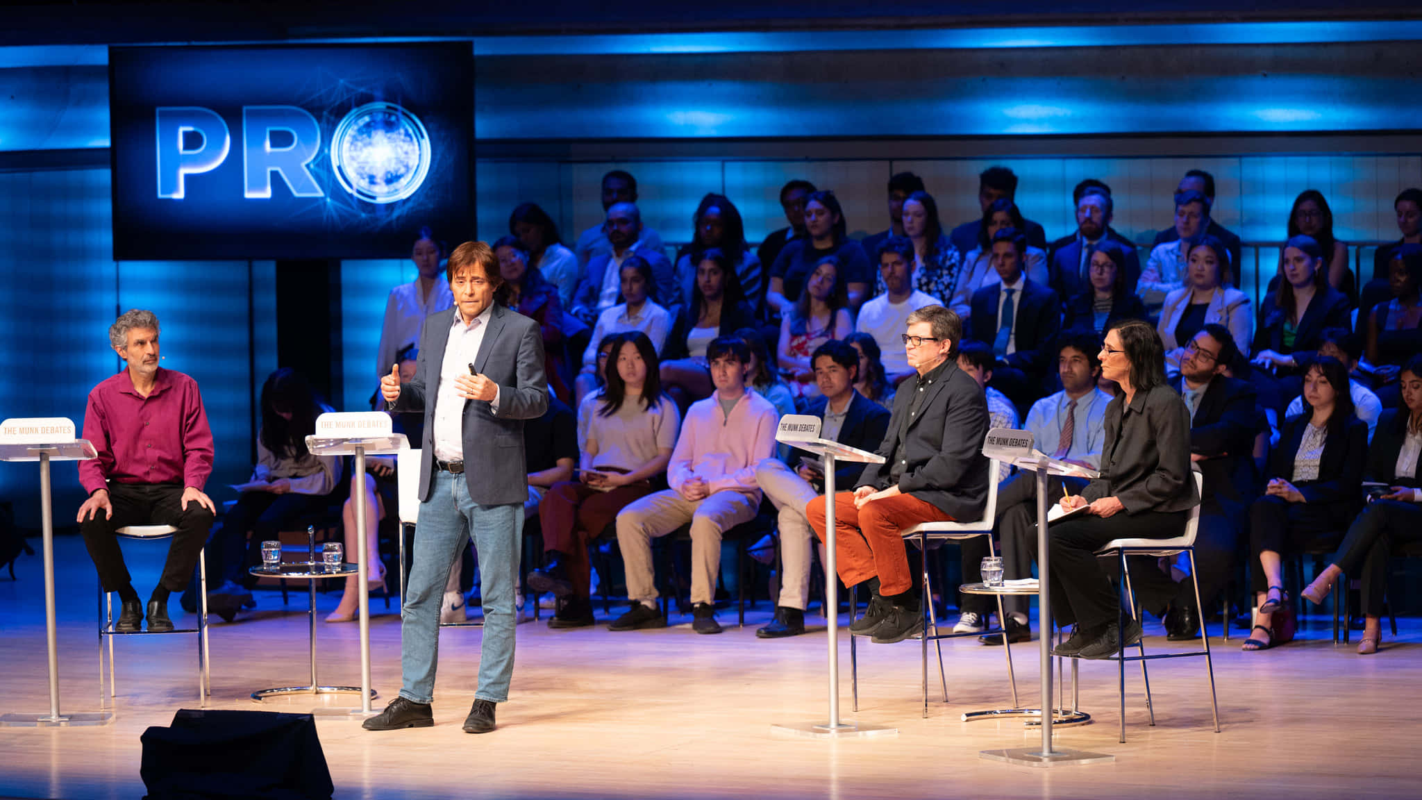Debate Event Pro Con Speakers, blazer, jeans, Full HD Desktop Wallpaper