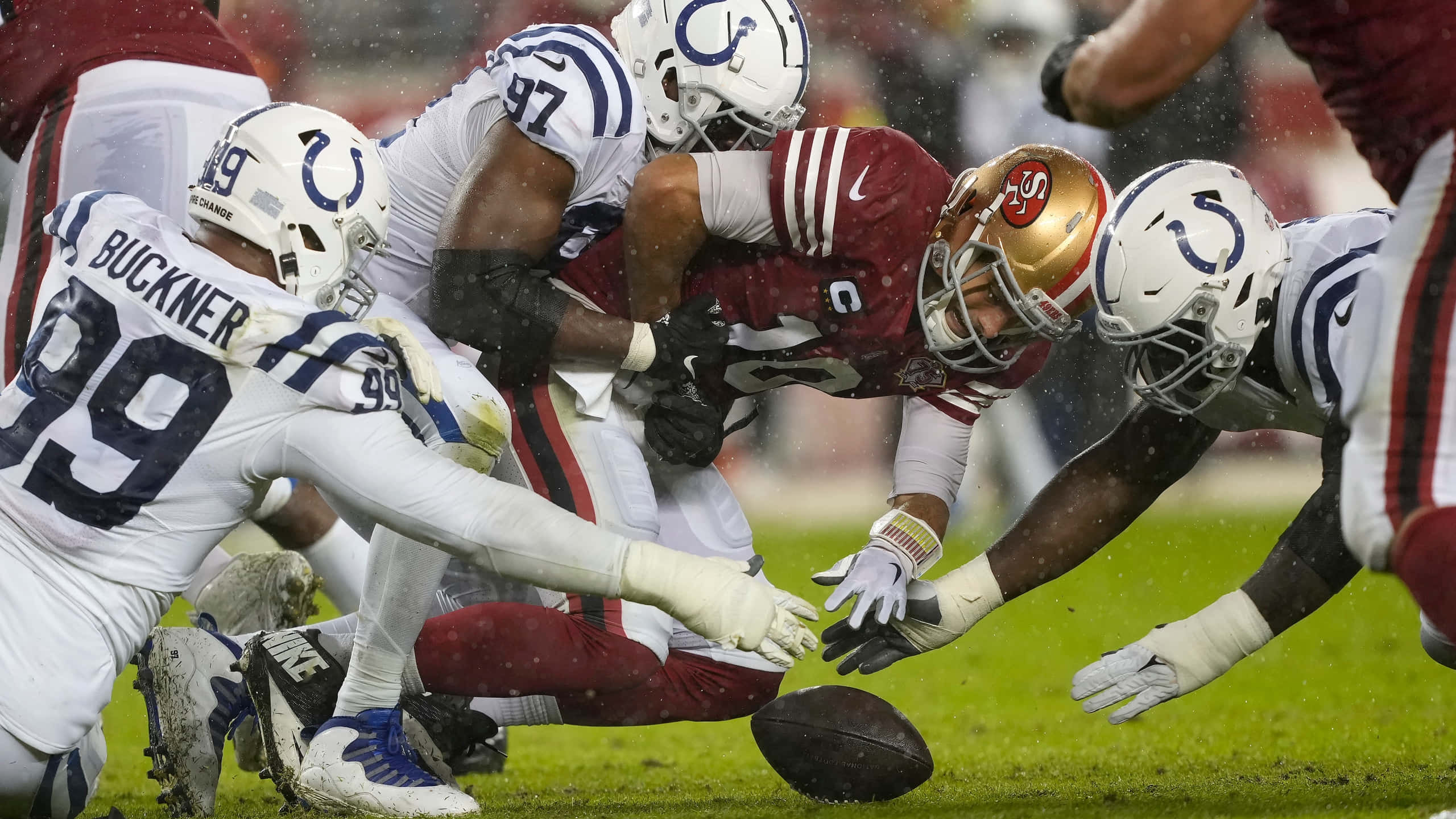 DeForest Buckner, football, white and red uniforms, 2K Desktop Wallpaper
