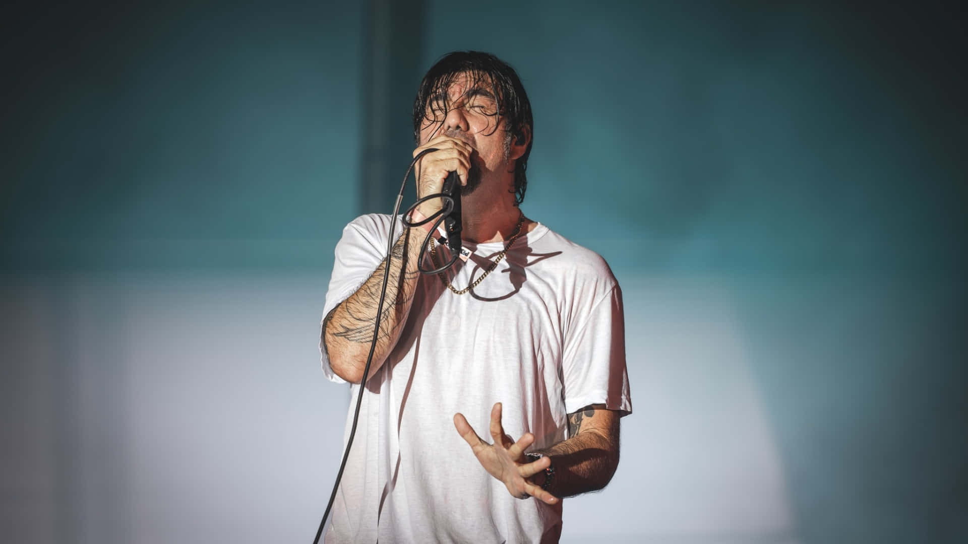 Deftones, live vocal performance, stage lights, Full HD Desktop Wallpaper