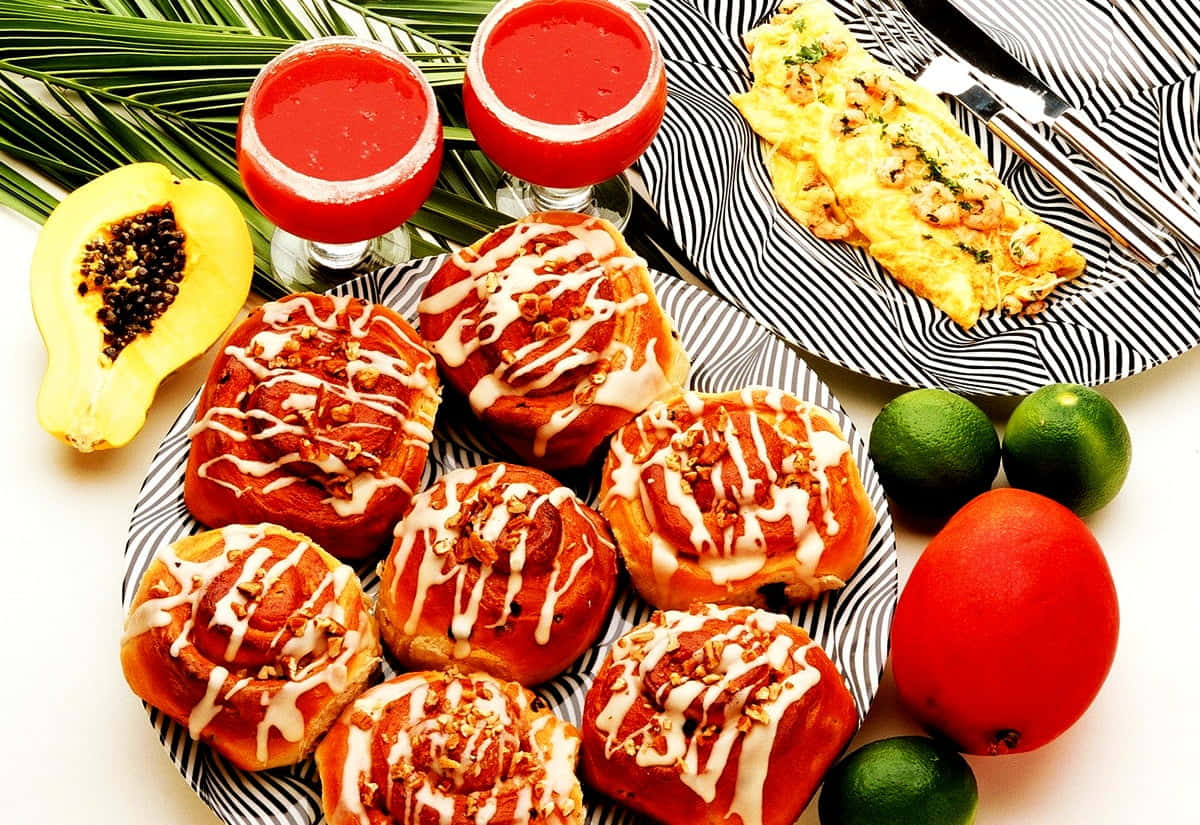 Delectable Cinnamon Rolls, papaya glazed cinnamon rolls, white icing, SD Desktop Wallpaper
