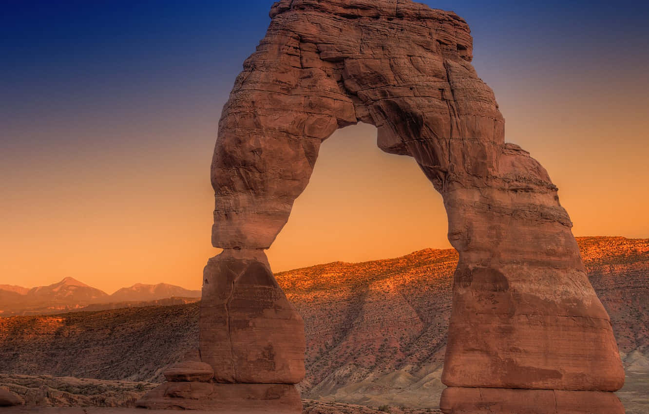 Delicate Arch, sandstone arch, sunset light, HD Desktop Wallpaper