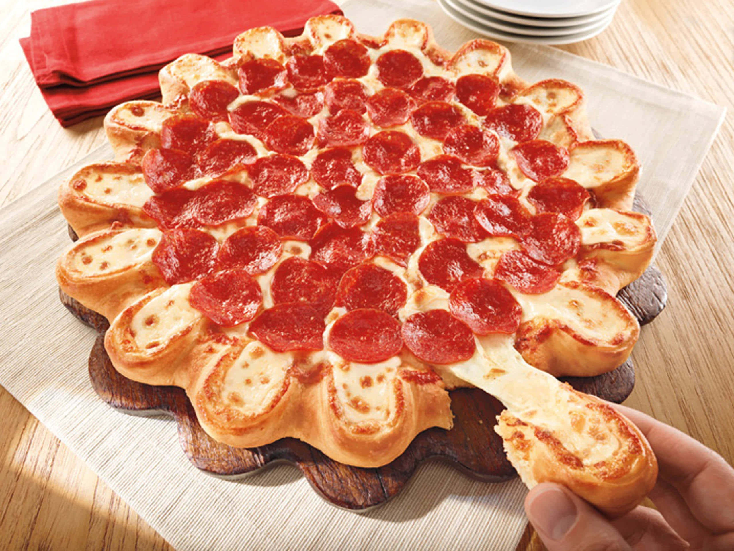 crusty pizza bread, cheesy pepperoni pizza, flower-shaped crust, 2K Desktop Wallpaper