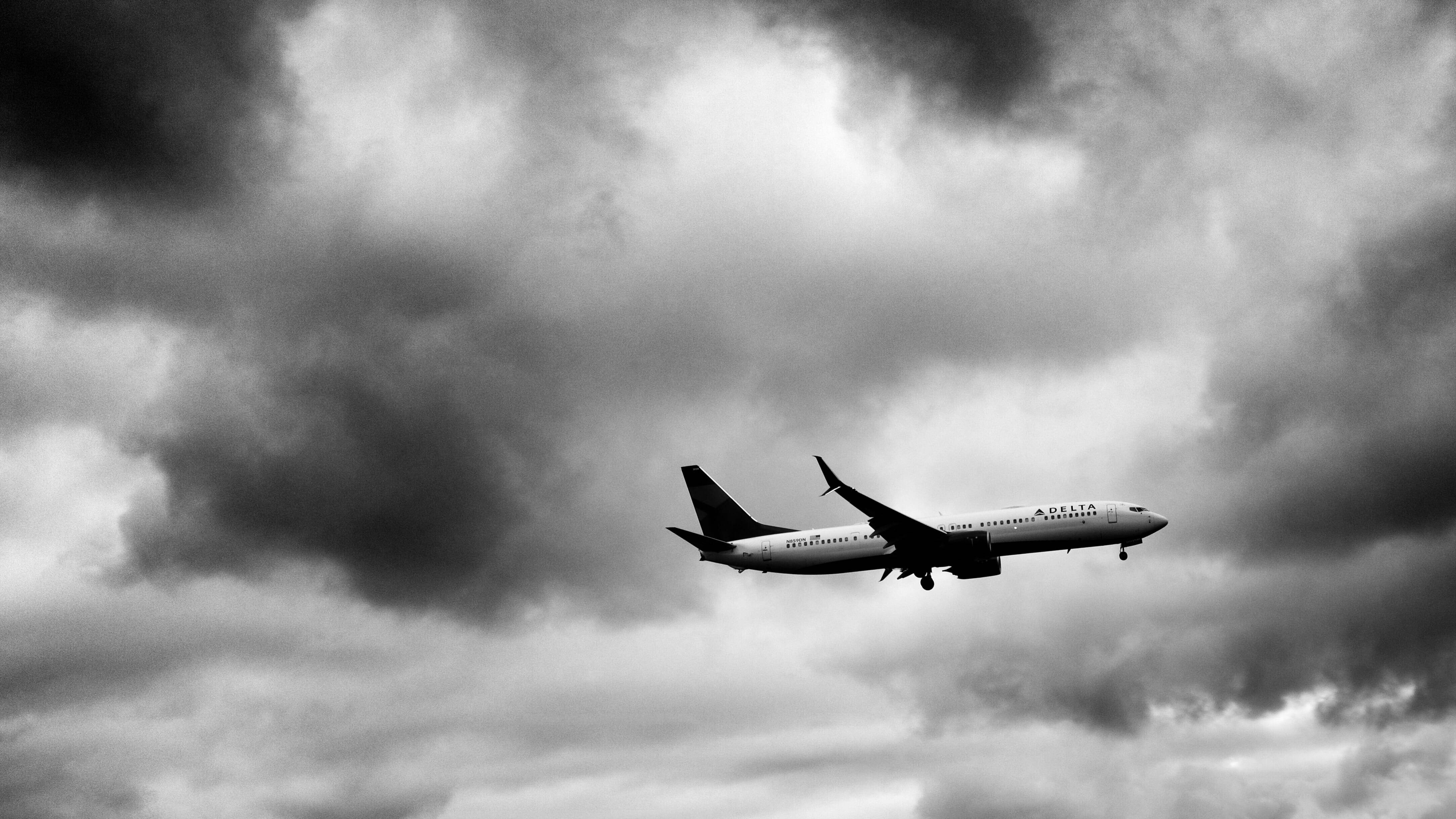 Delta Airlines, HD plane, black and white composition, 4K Desktop Wallpaper