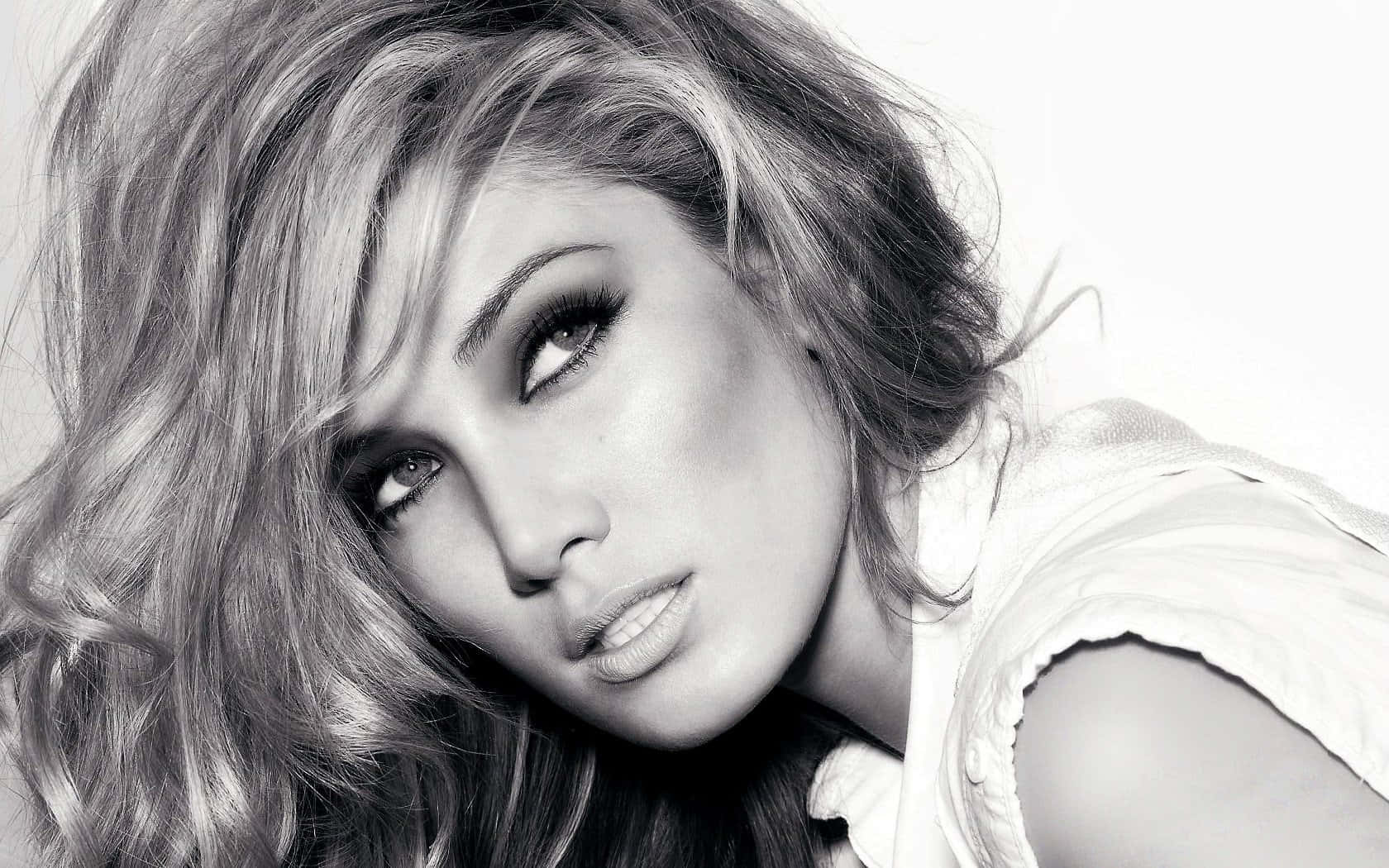 Delta Goodrem, black and white portrait, voluminous hair, HD Desktop Wallpaper