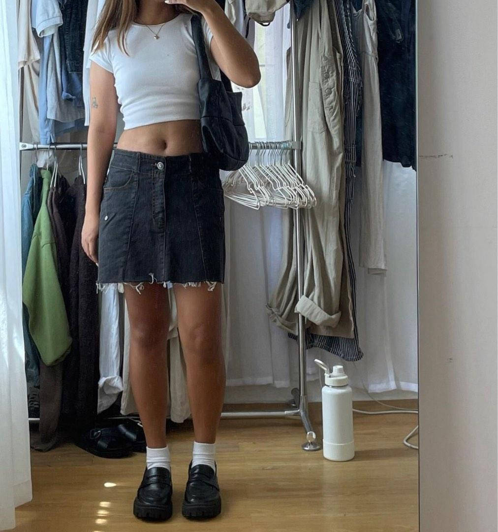 black denim skirt, white crop top, closet mirror, SD Phone Wallpaper