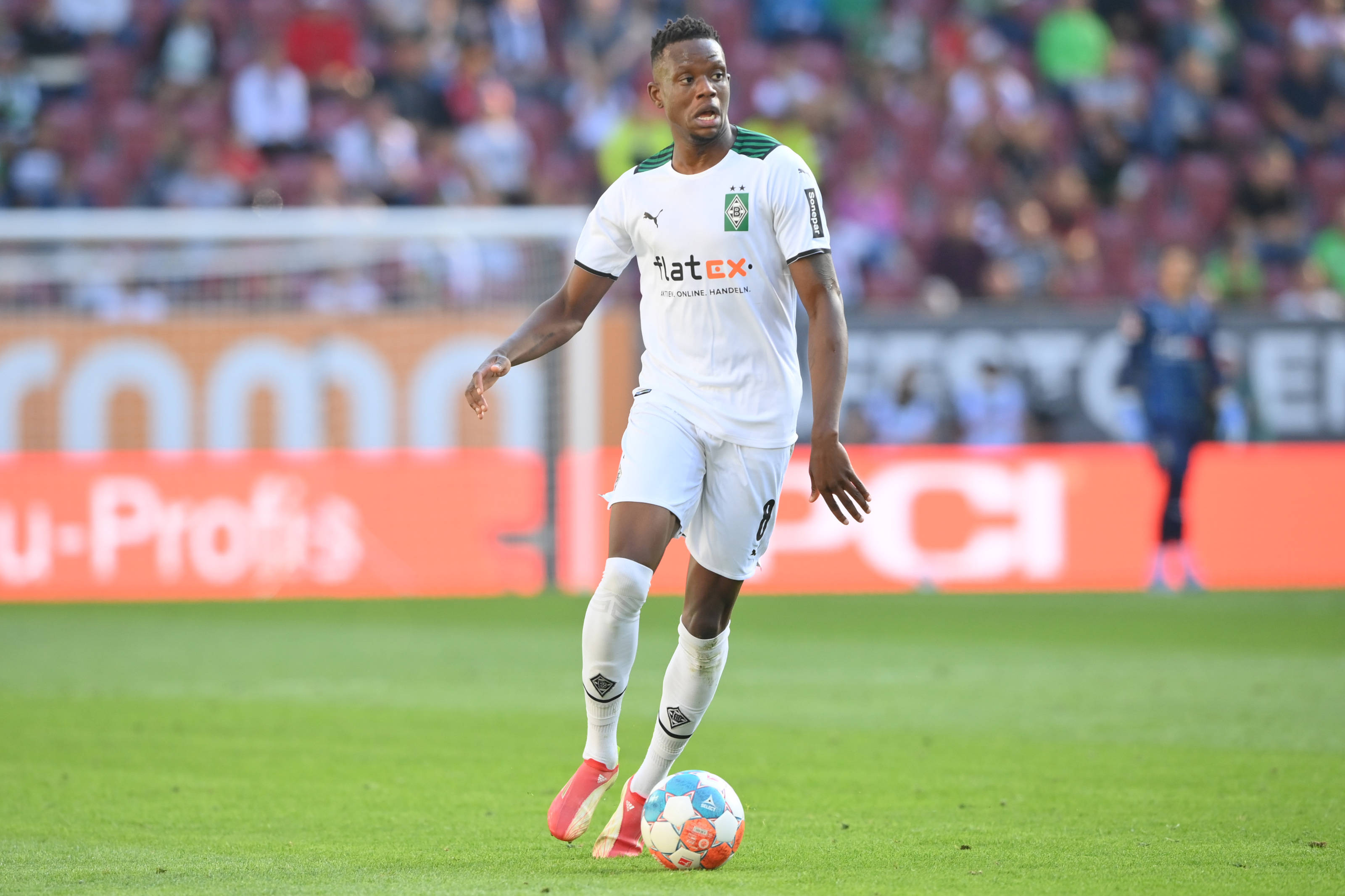 Denis Zakaria, white kit, colorful ball, 2K Desktop Wallpaper