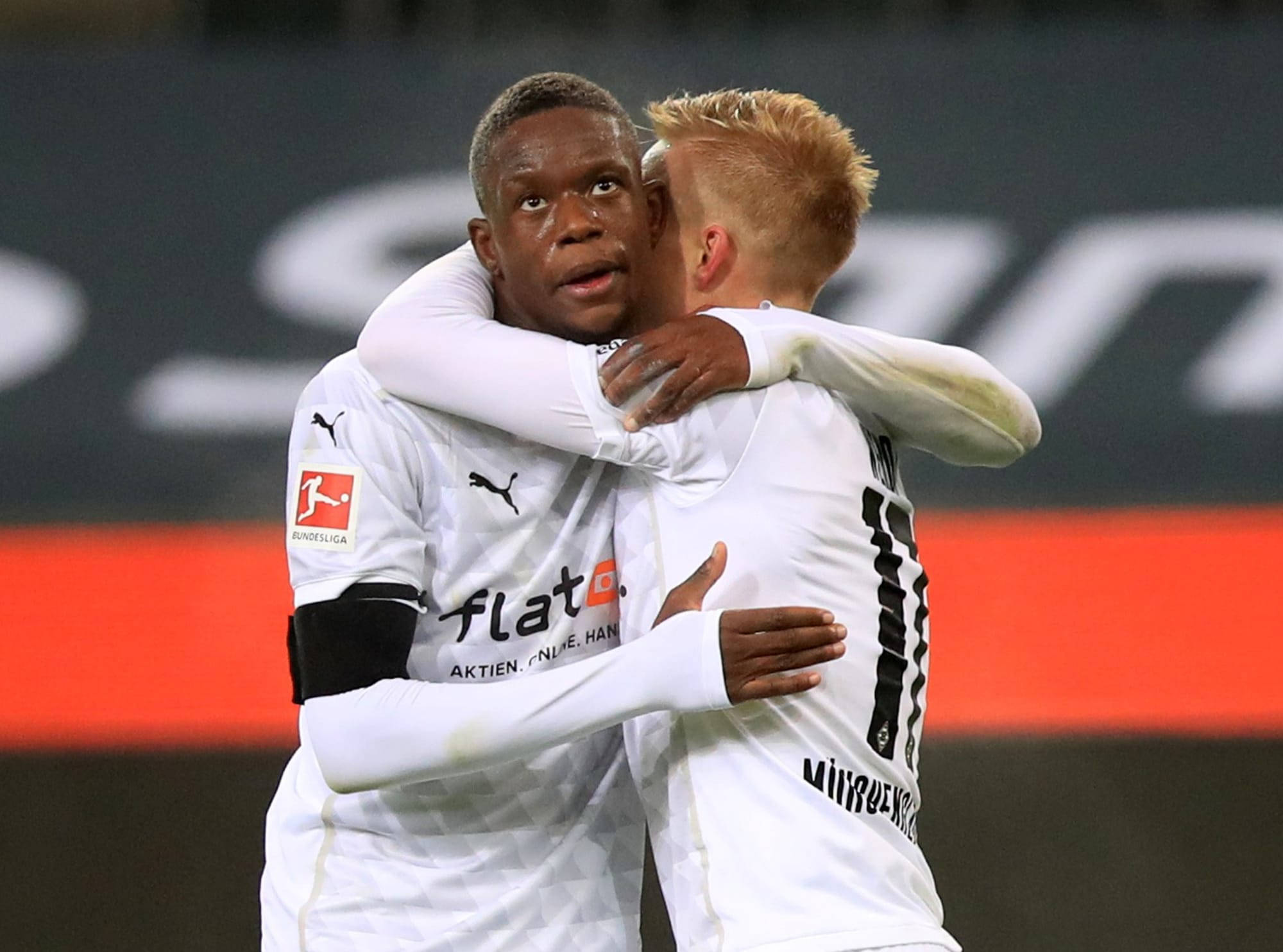 Denis Zakaria, white jerseys, stadium field, Full HD Desktop Wallpaper