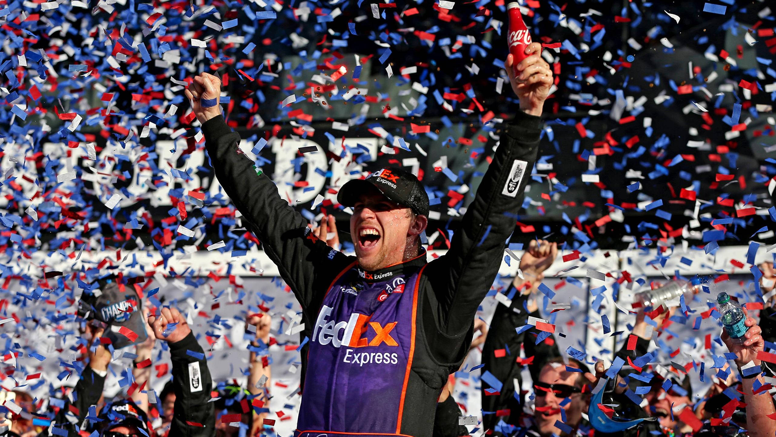 Denny Hamlin, Coca Cola bottle, FedEx uniform, 2K Desktop Wallpaper
