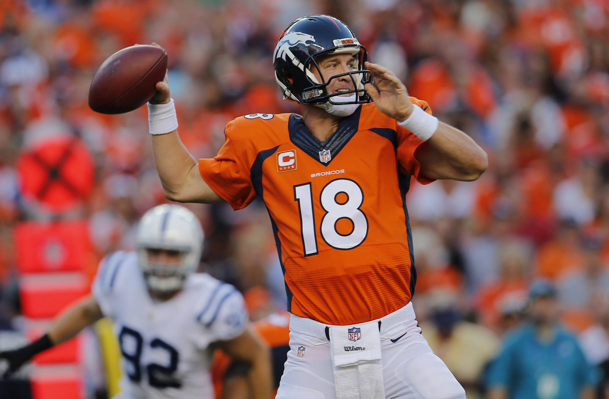 Denver Broncos, quarterback number 18, orange jersey, Full HD Desktop Wallpaper