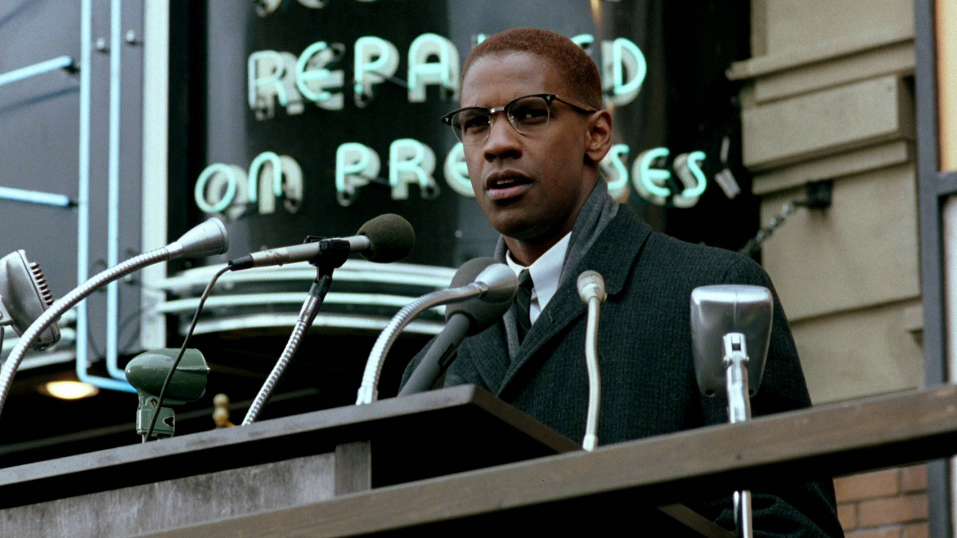 Denzel Washington, podium, neon sign, Full HD Desktop Wallpaper