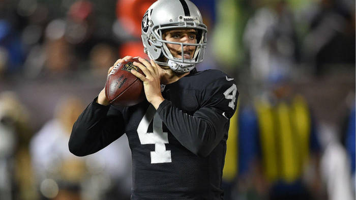 Derek Carr, black jersey, number 4, SD Desktop Wallpaper