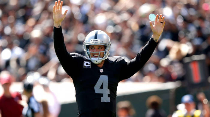 Derek Carr, black jersey, number 4, SD Desktop Wallpaper