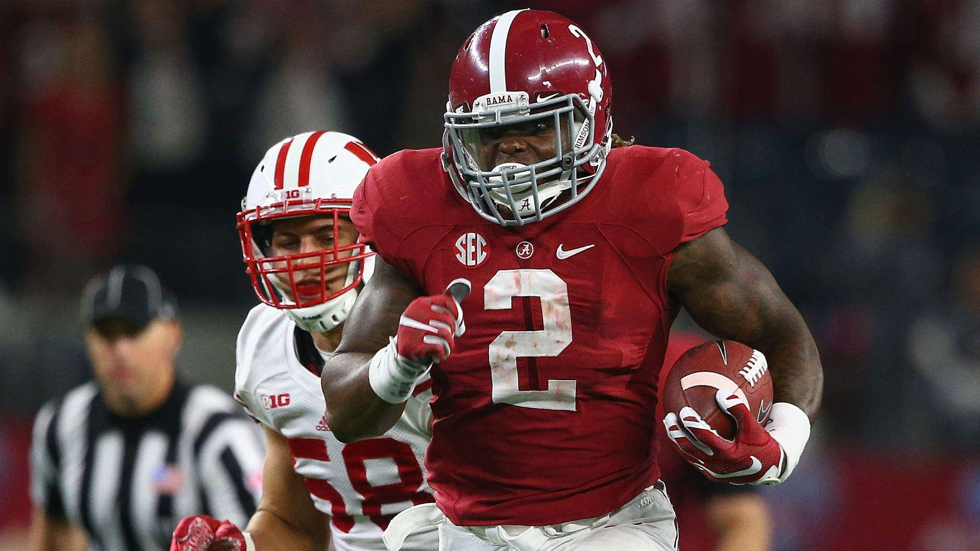 Derrick Henry, red jersey, number two, Full HD Desktop Wallpaper