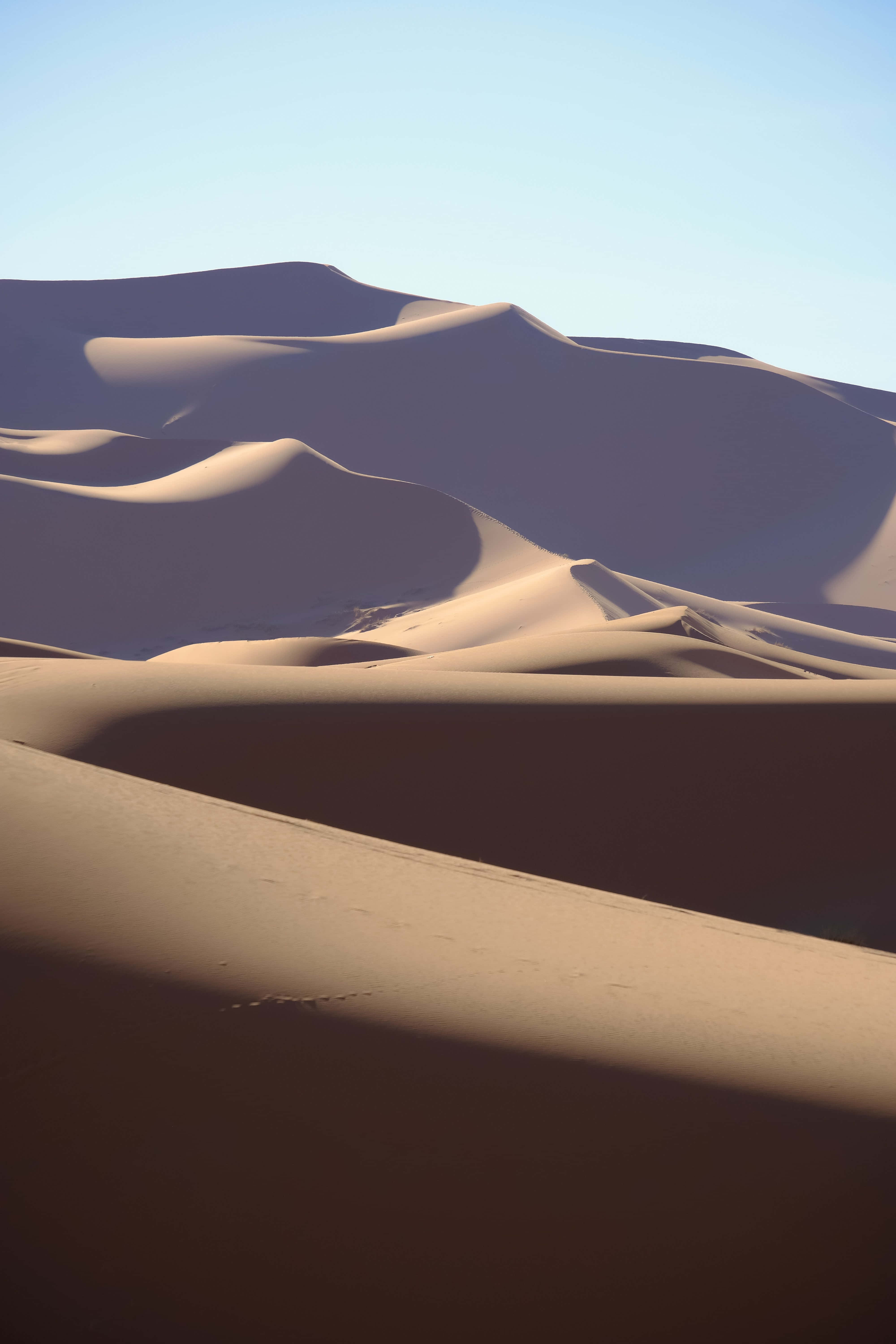 Desert iPhone, golden sand dunes, bright sunlight, 5K Phone Wallpaper