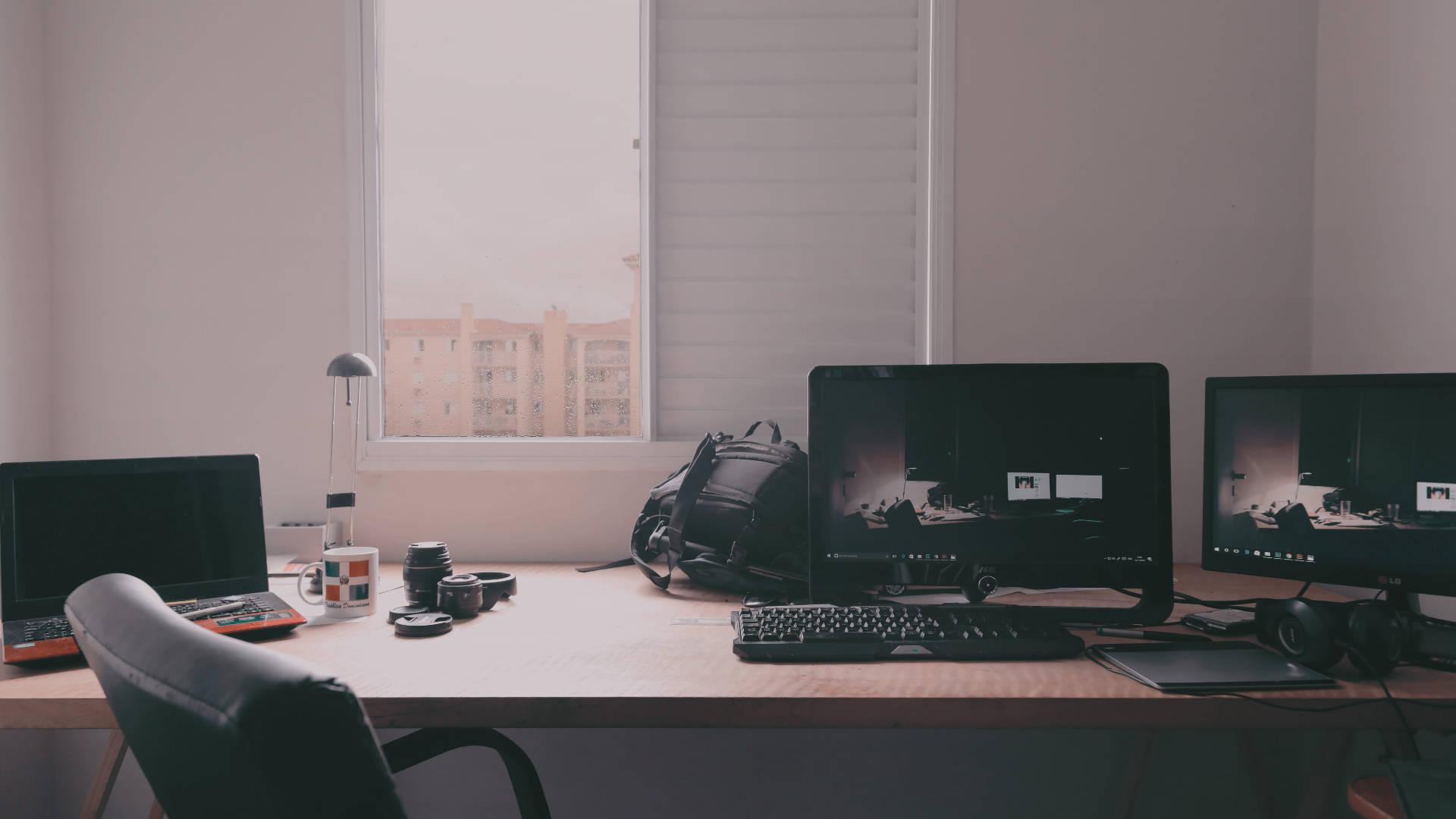 city office desk, window, city buildings, Full HD Desktop Wallpaper