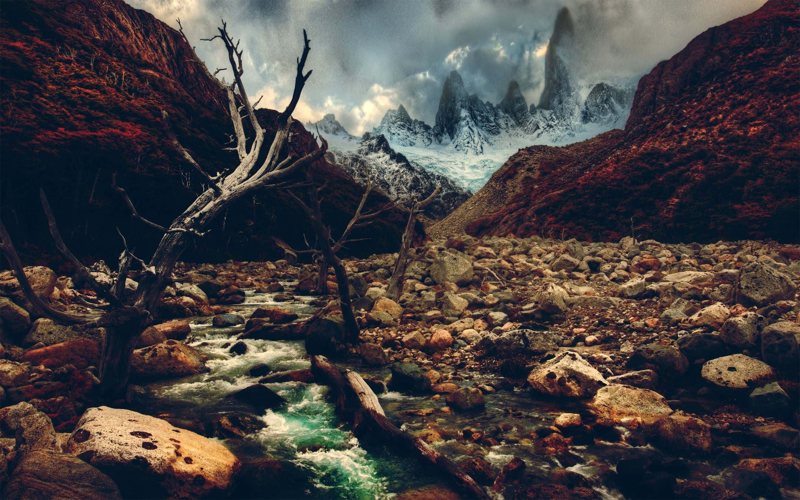 Desolate, dying river, mountain valley, 2K Desktop Wallpaper