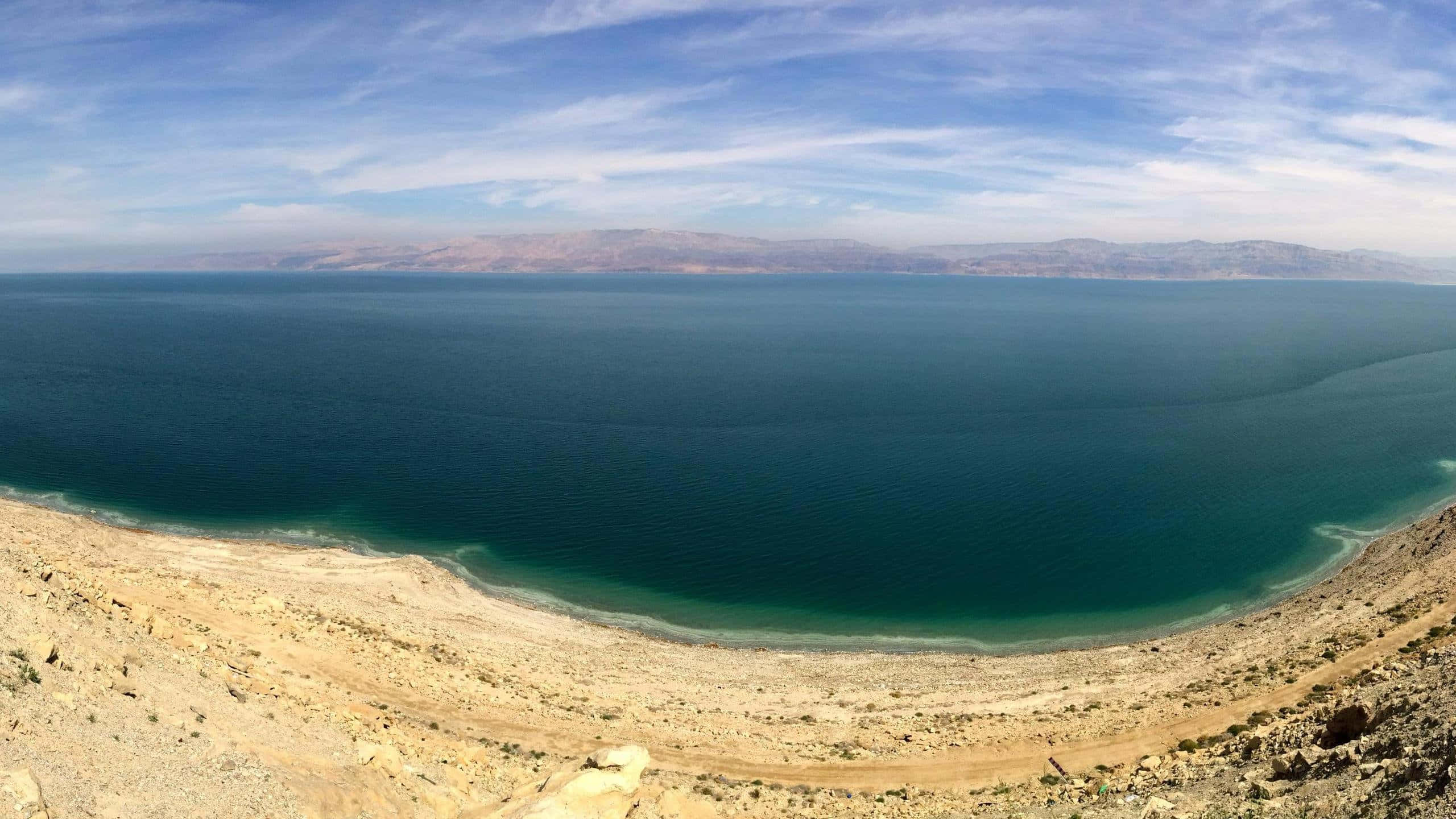 Desolate, green water, ocean, 2K Desktop Wallpaper