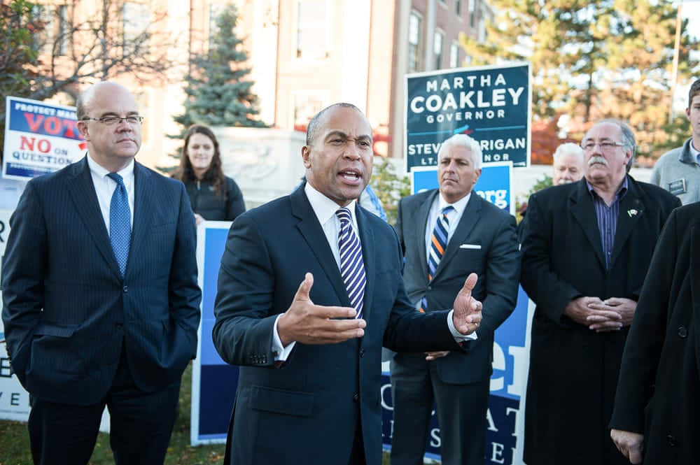 Deval Patrick, outdoor political rally, campaign signs, SD Desktop Wallpaper