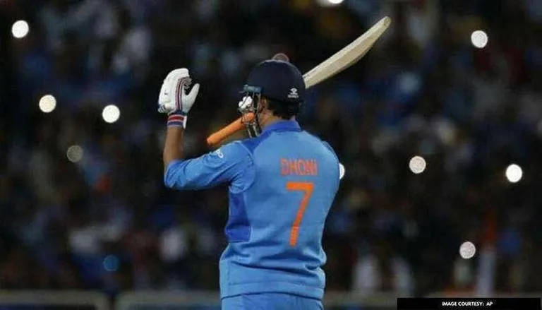 Dhoni 7, blue jersey, number 7, SD Desktop Wallpaper
