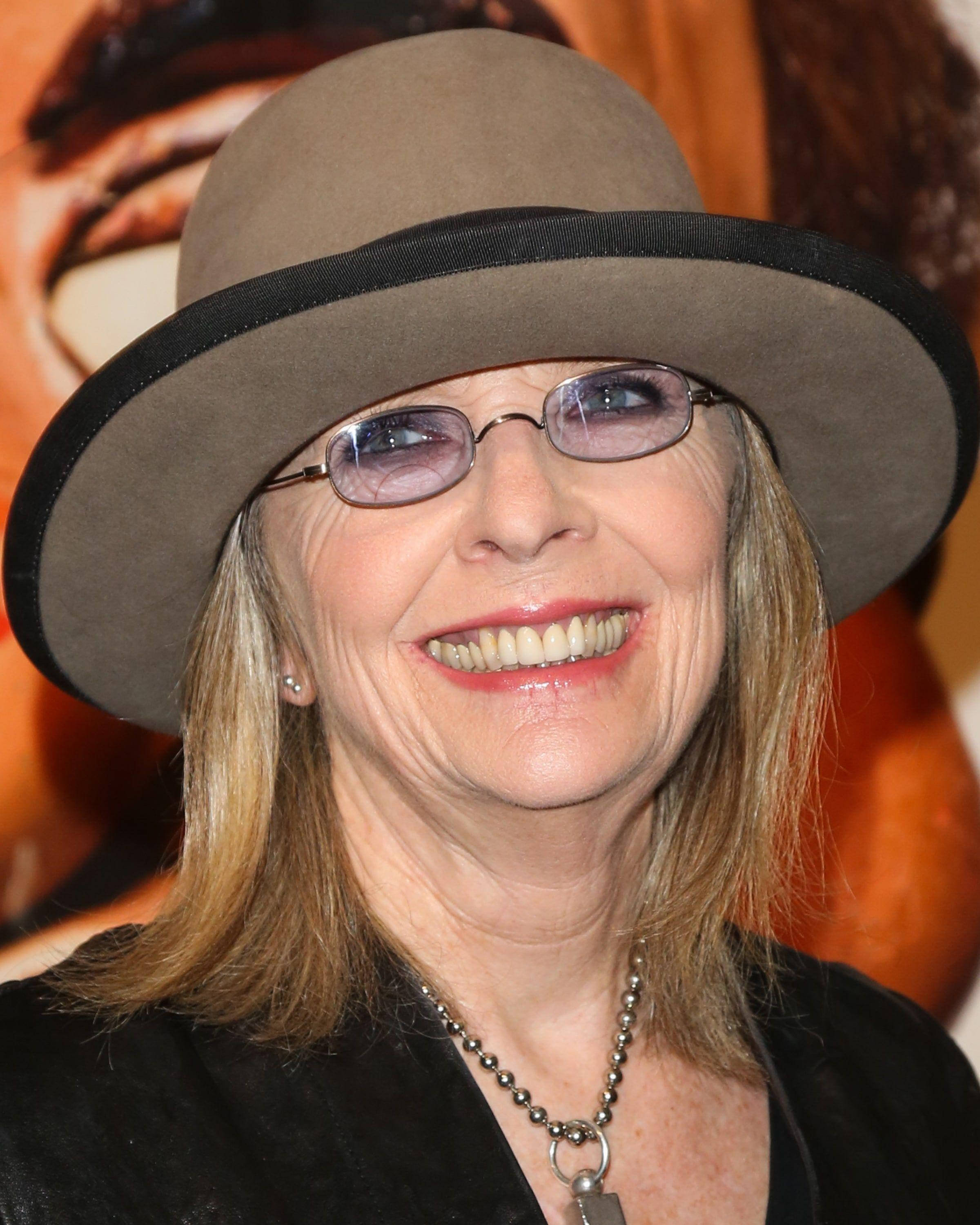 Diane Keaton, glasses, brown hat, 2K Phone Wallpaper