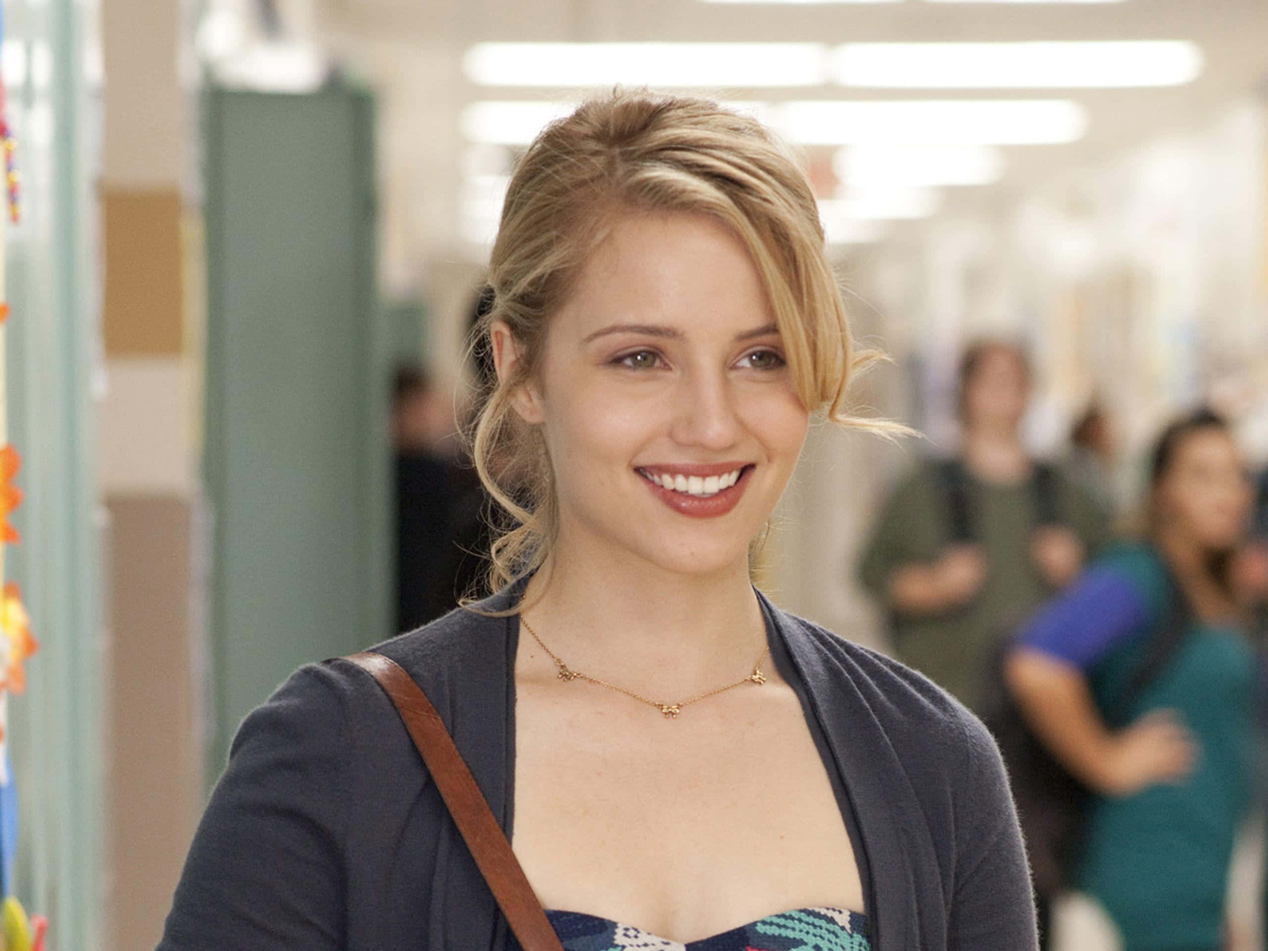 Dianna Agron, blonde hair, brightly lit school hallway, 2K Desktop Wallpaper