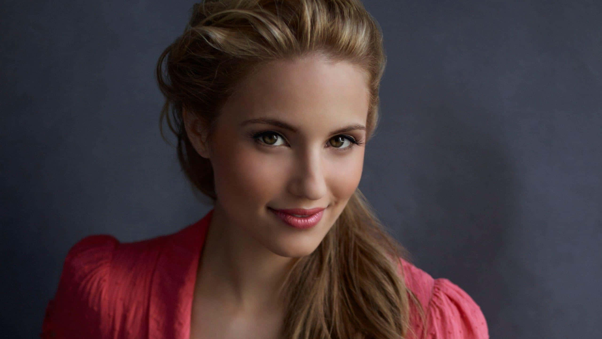 Dianna Agron, blonde hair, pink top, 2K Desktop Wallpaper