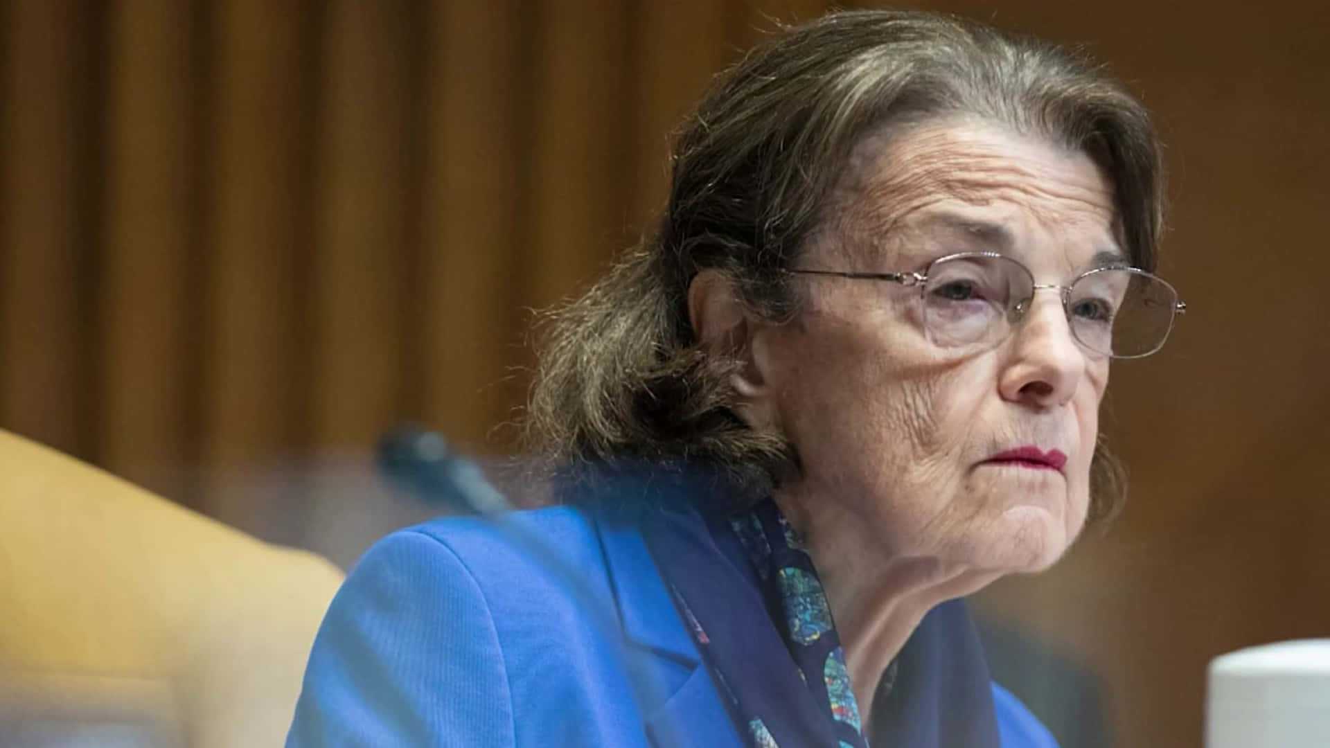 Dianne Feinstein, glasses, blue blazer, Full HD Desktop Wallpaper