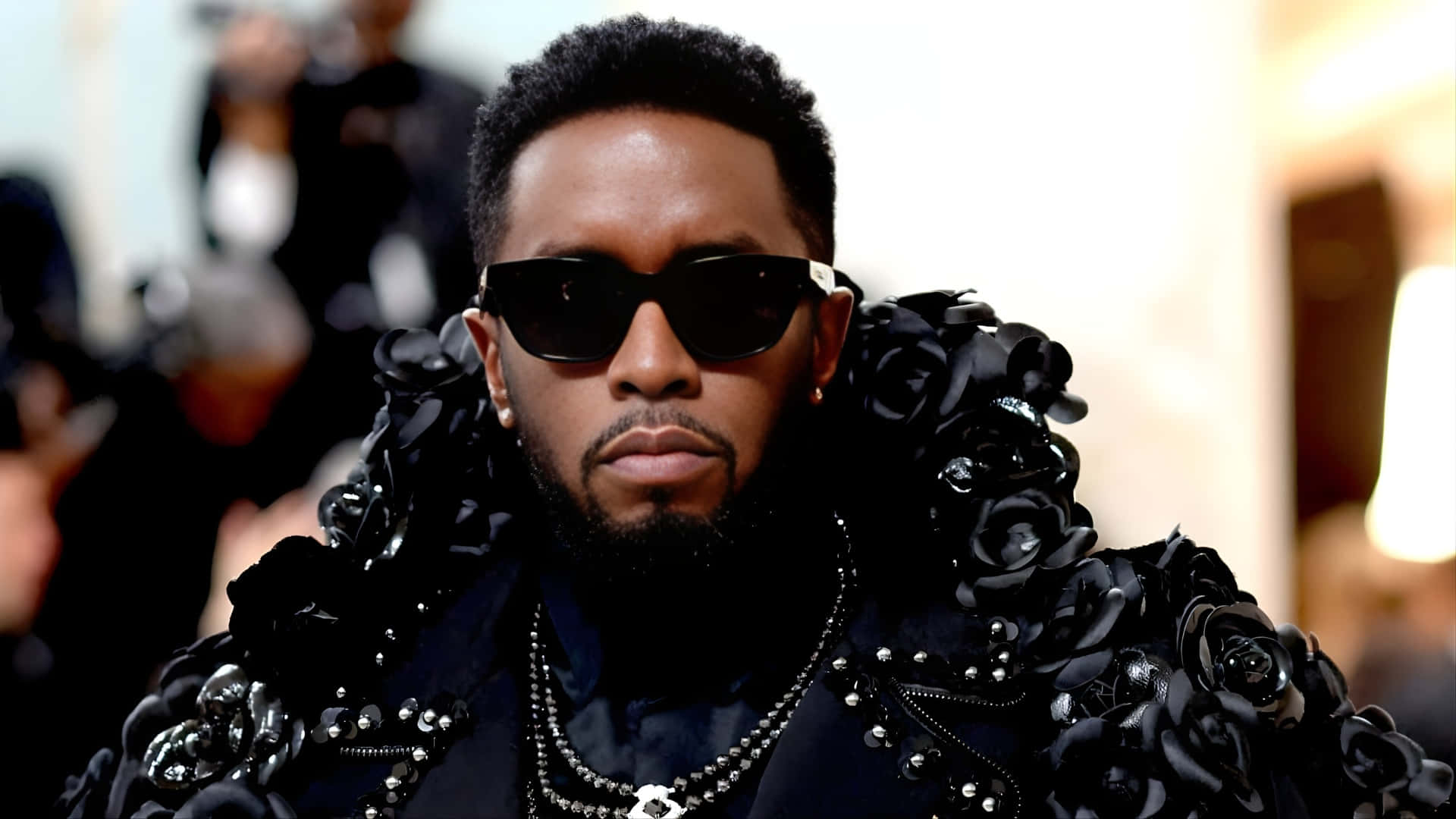 Diddy, black jacket, large black roses, Full HD Desktop Wallpaper