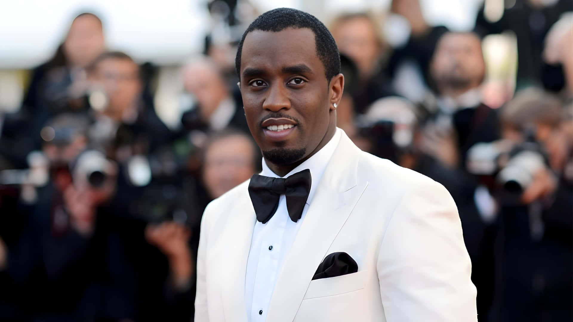 Diddy, red carpet event, white tuxedo, Full HD Desktop Wallpaper