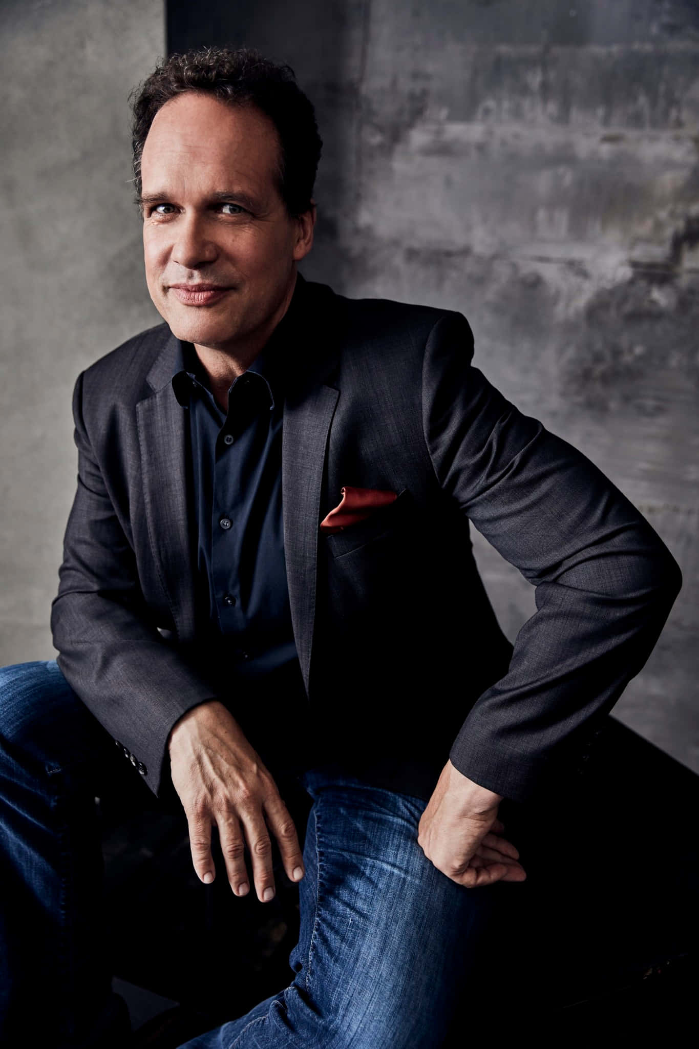 Diedrich Bader, dark suit, jeans, Full HD Phone Wallpaper