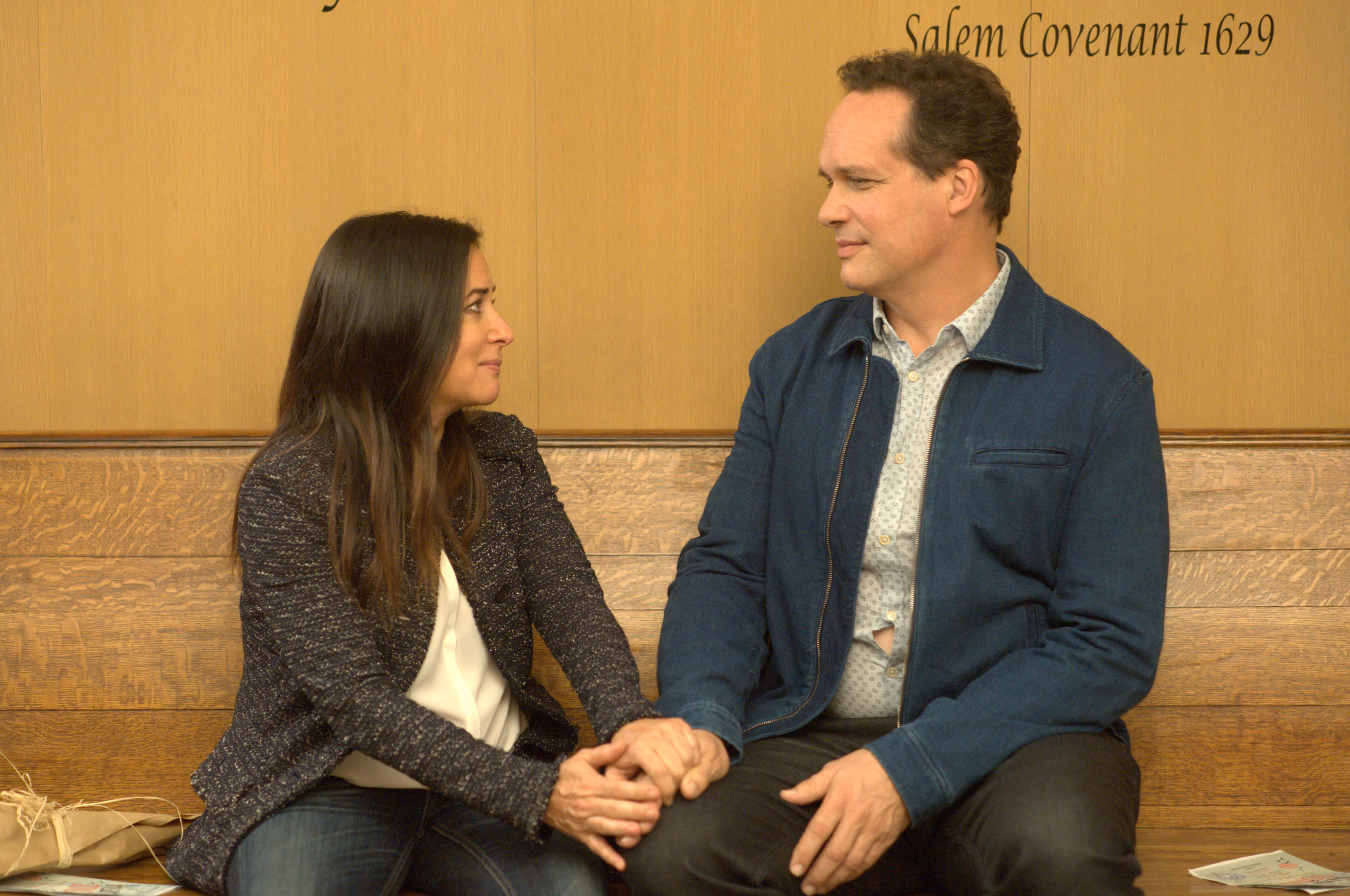 Diedrich Bader, wooden bench, wood-paneled wall, 4K Desktop Wallpaper