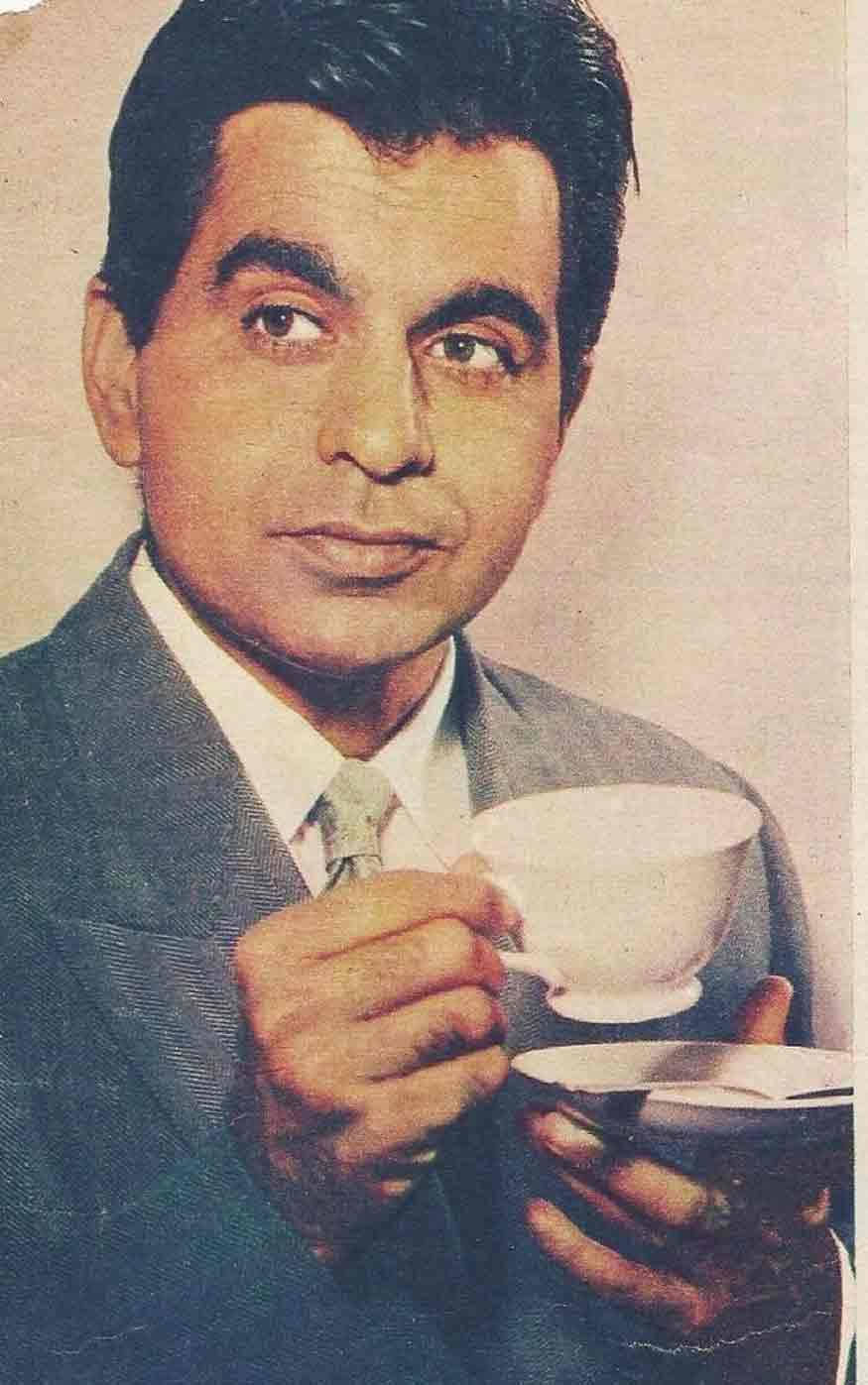 Dilip Kumar, suit, teacup, HD Phone Wallpaper