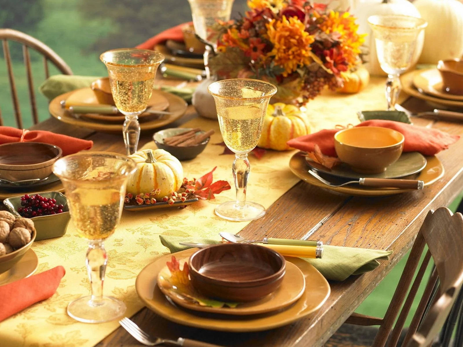 autumn harvest table, pumpkins, cranberries, HD Desktop Wallpaper