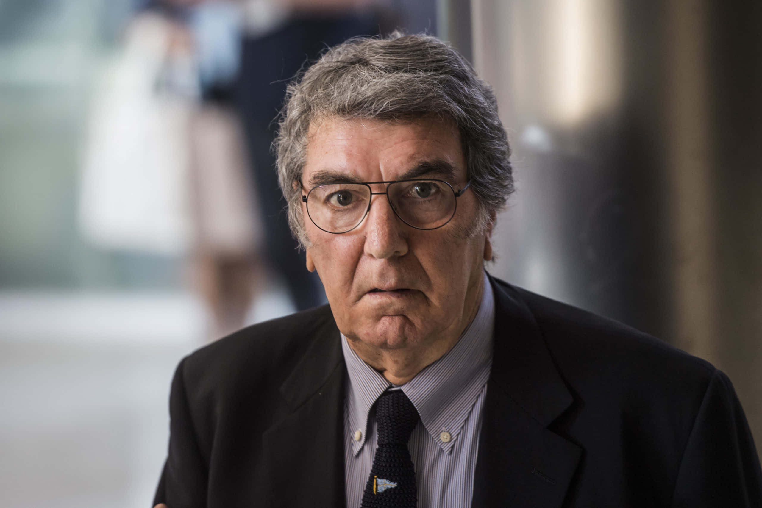 Dino Zoff, middle-aged man, glasses, 2K Desktop Wallpaper