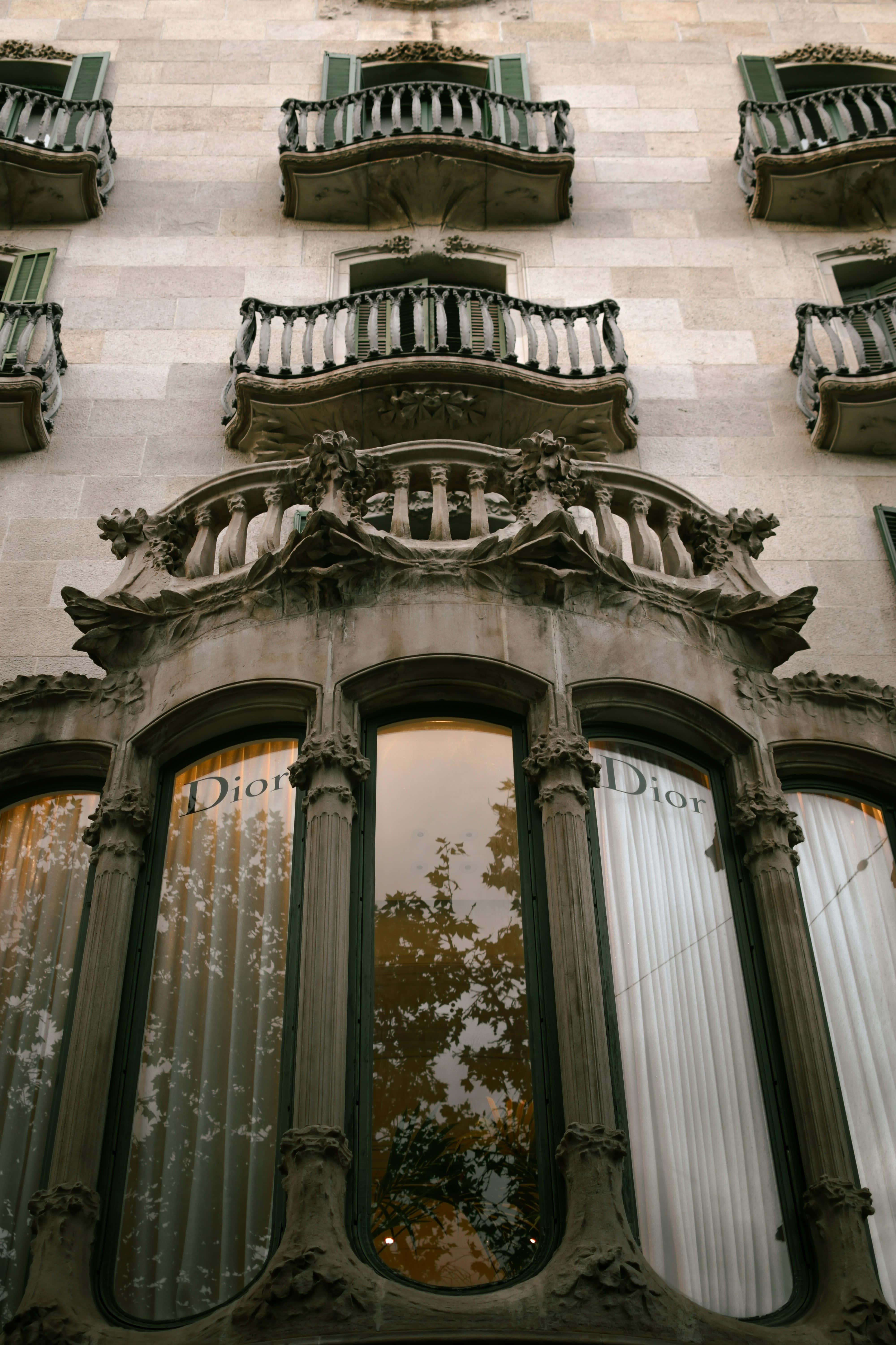 Baroque Architecture, Dior, storefront, 5K Phone Wallpaper