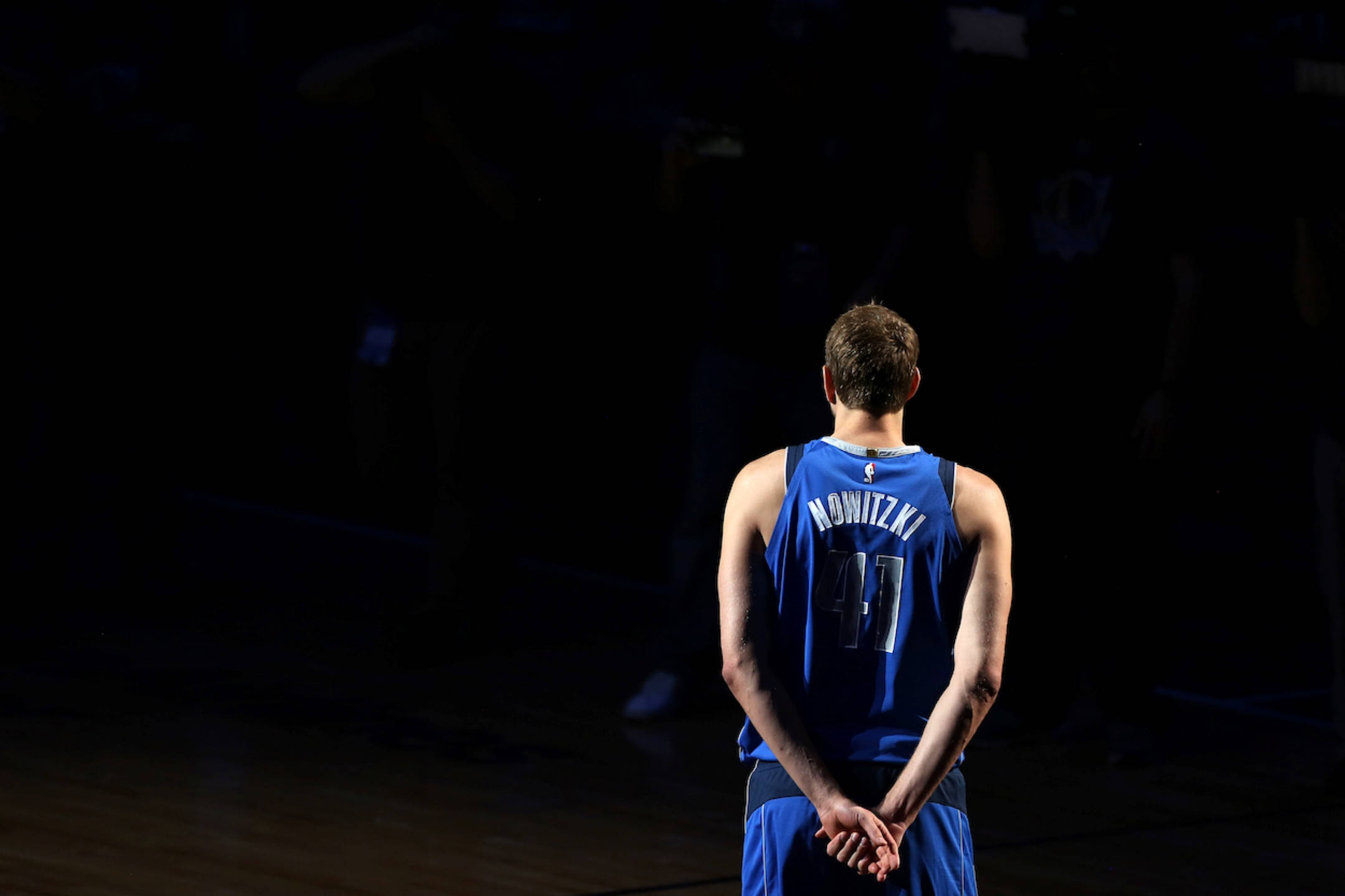 Dirk Nowitzki, blue jersey, dimly lit court, Full HD Desktop Wallpaper