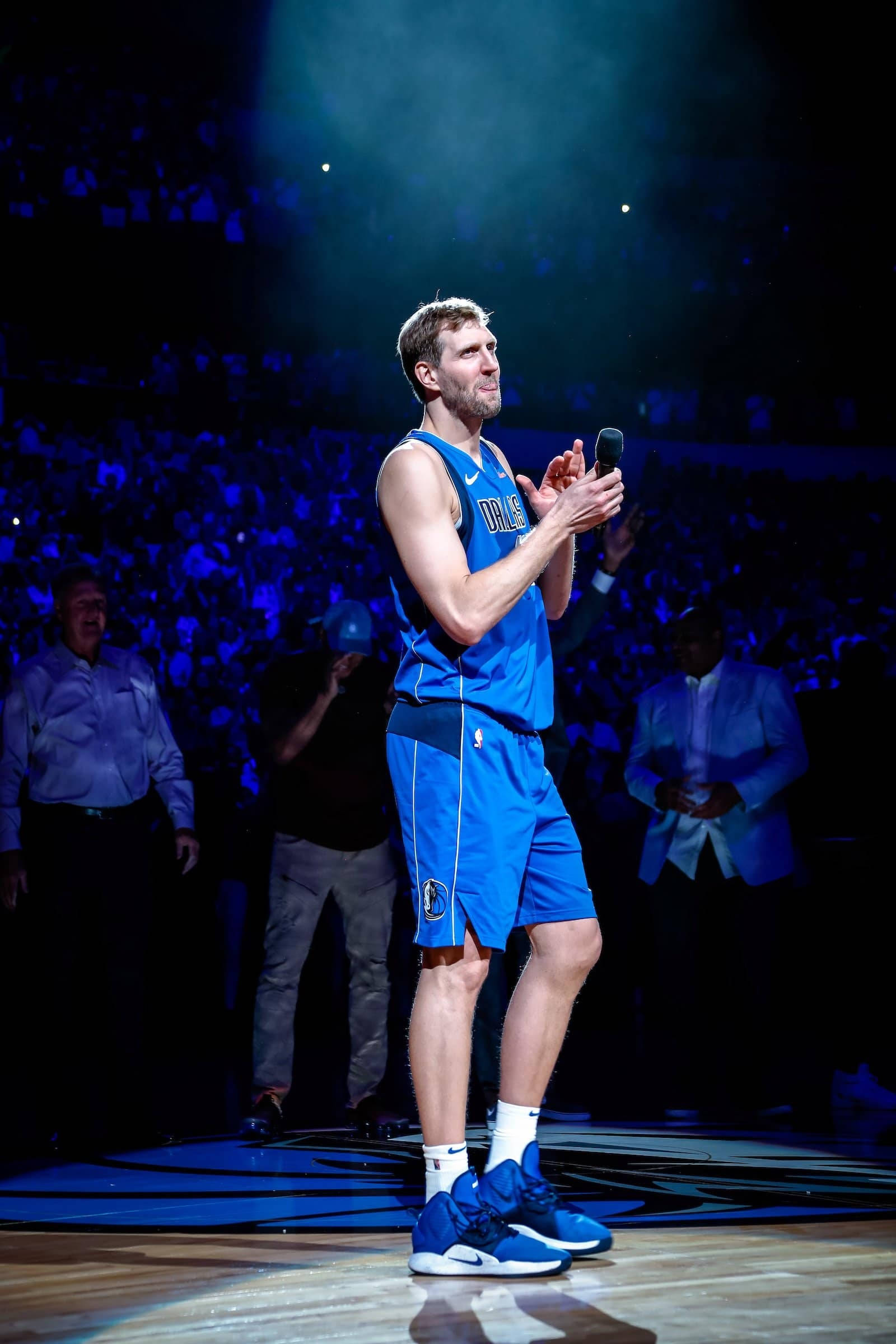 Dirk Nowitzki, blue uniform, court, Full HD Phone Wallpaper