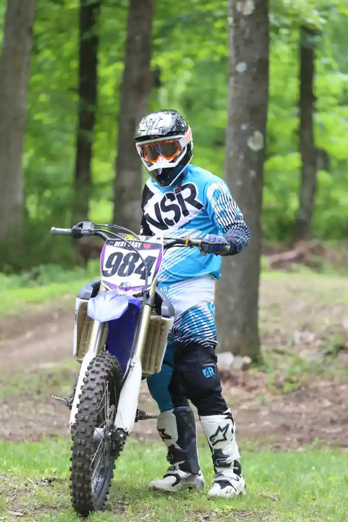 dirt bike, numbered 984, blue gear, SD Phone Wallpaper
