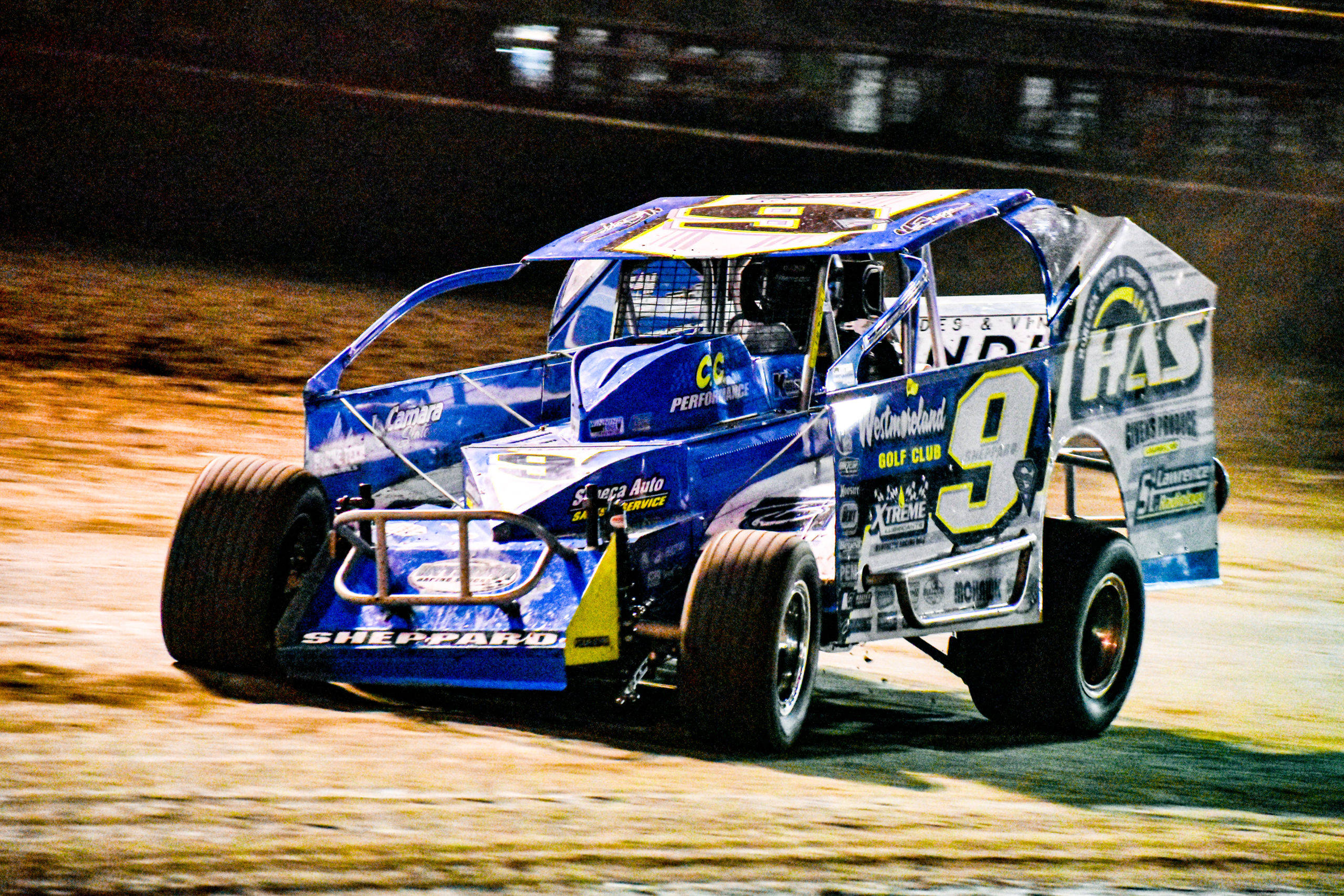 dirt track race car, number 9, blue and white, 2K Desktop Wallpaper