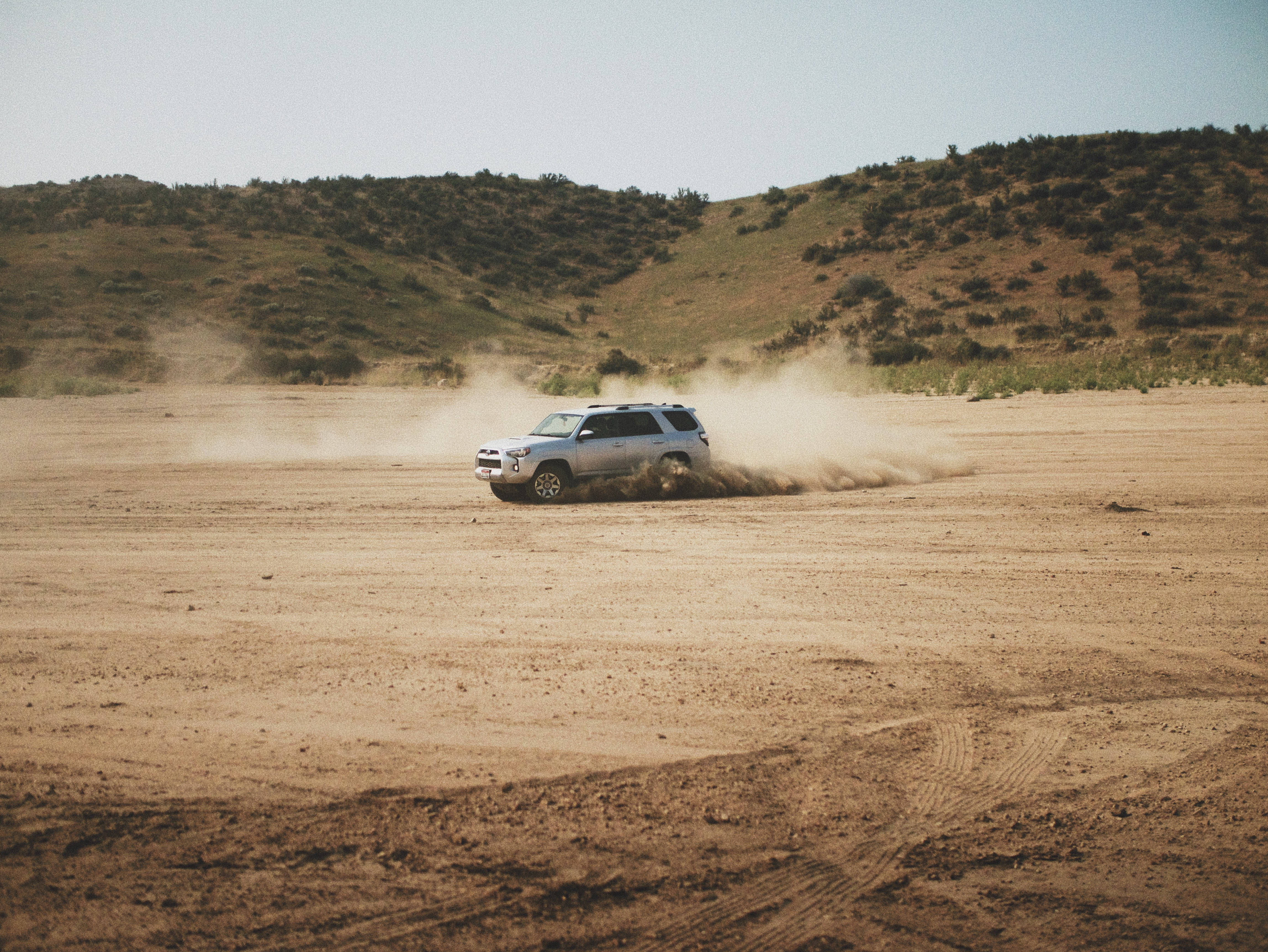 Dirt Rally, SUV, desert, 4K Desktop Wallpaper
