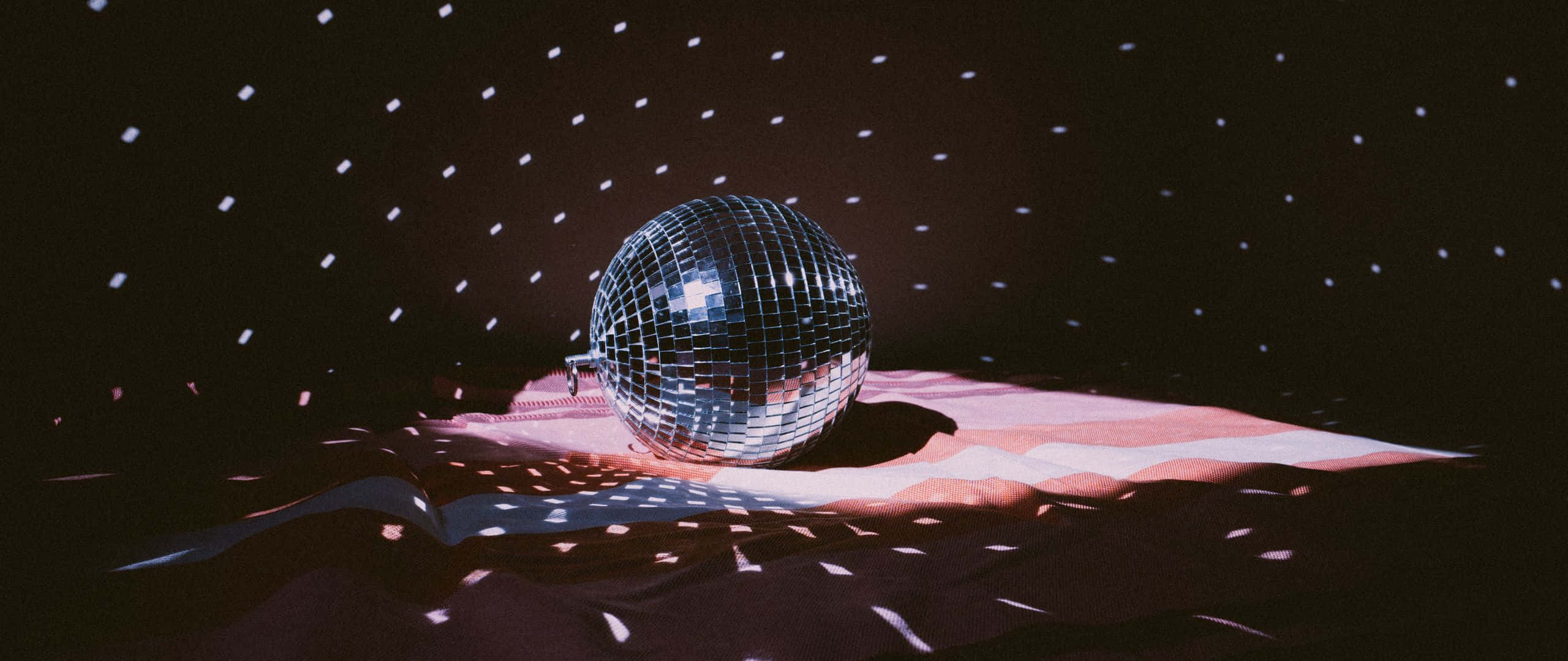 disco ball, pink fabric, starry night sky, 2K Desktop Wallpaper