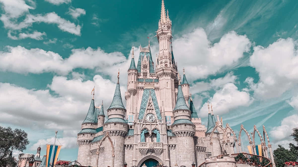 Disney Mac, fairytales, castle, SD Desktop Wallpaper