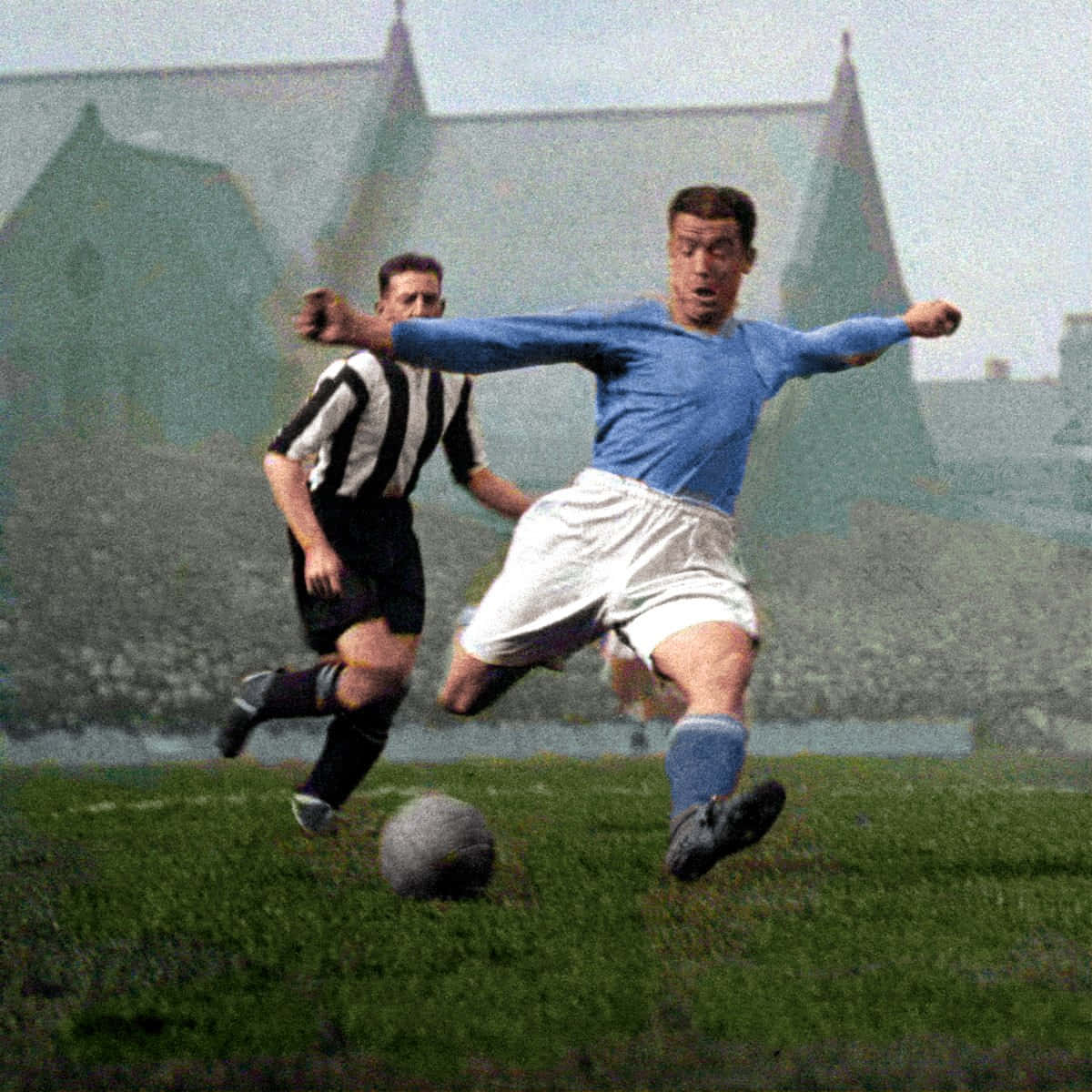 Dixie Dean, blue jersey, referee in stripes, SD Desktop Wallpaper