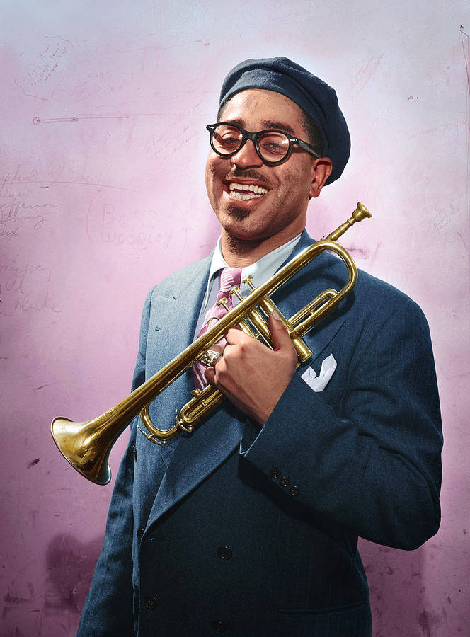 Dizzy Gillespie, golden trumpet, blue suit, SD Phone Wallpaper